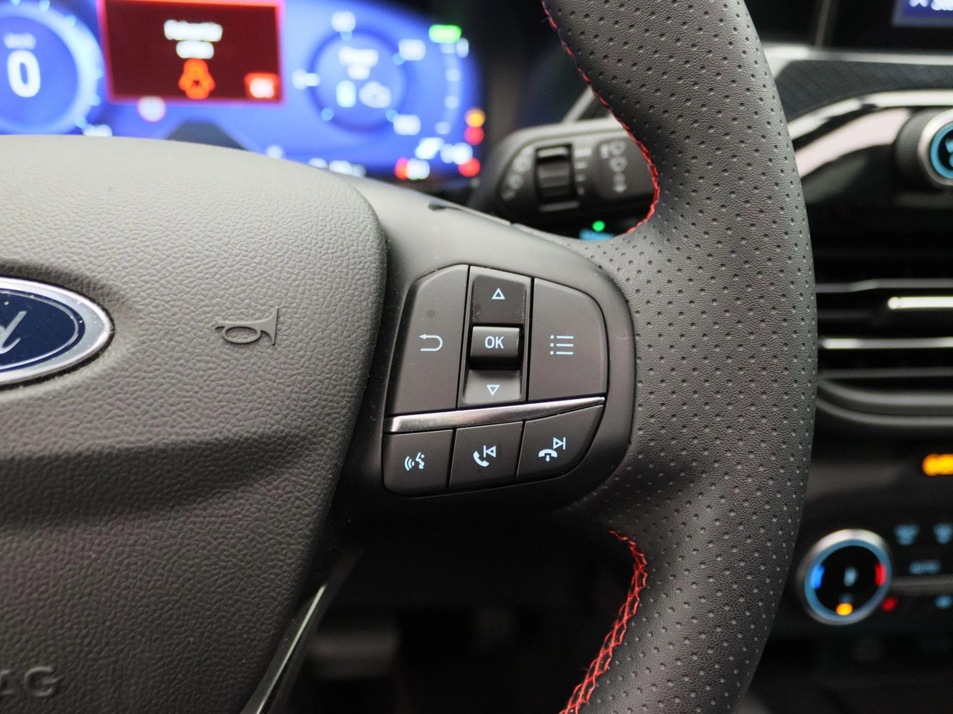 Ford-Kuga-image-22