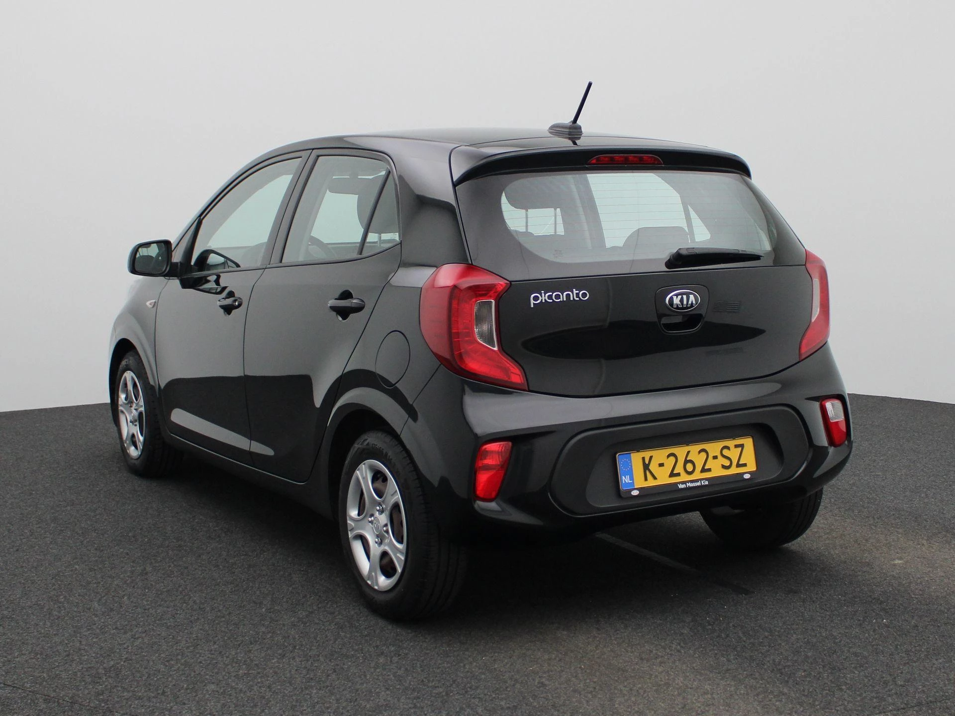 Kia-Picanto-image-1