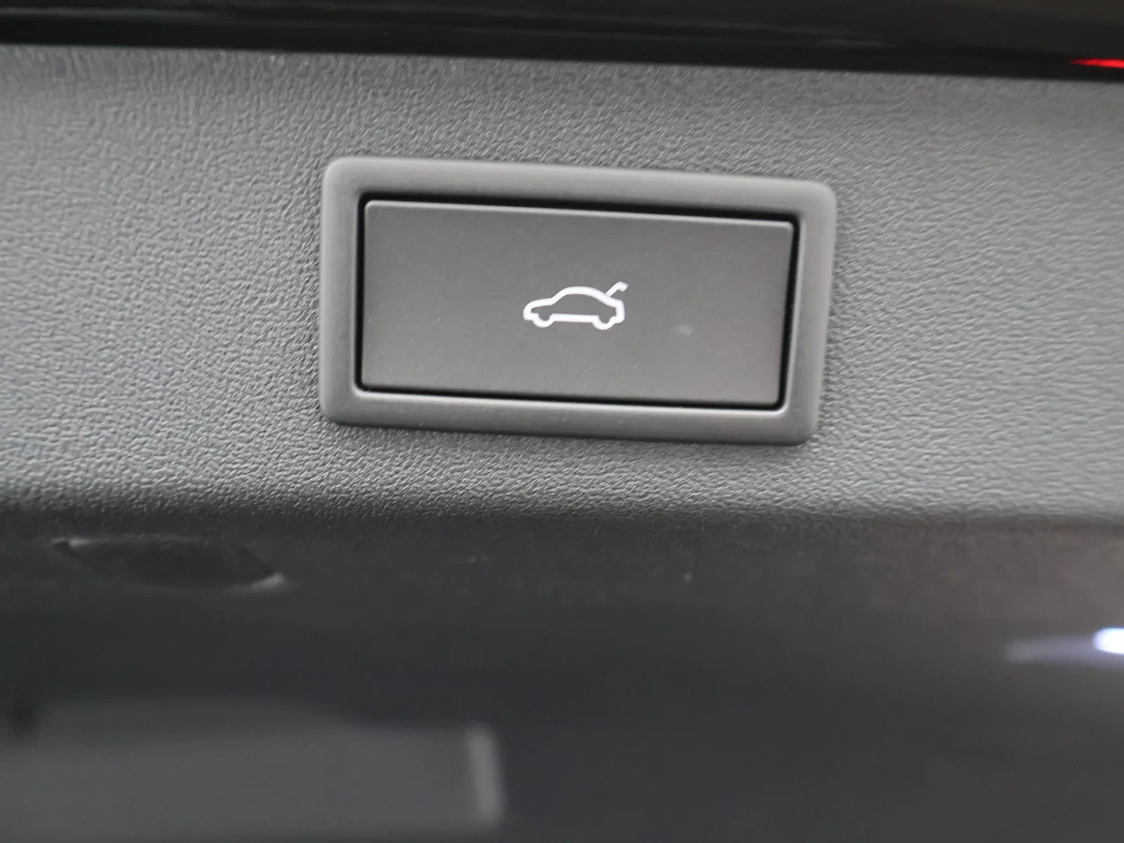 Škoda Kodiaq PHEV Kodiaq Sportline PHEV 1.5TSI 204PK *AUTOMAAT*PANO*SPORTSEATS*NAVI*APP CONNECT*BLTH*CRUISE*PDC*...