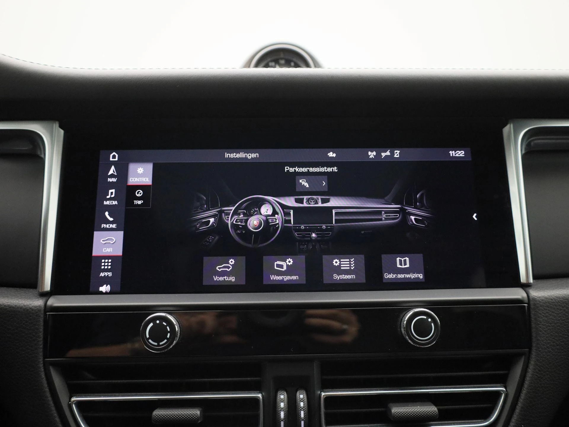 Porsche-Macan-image-28
