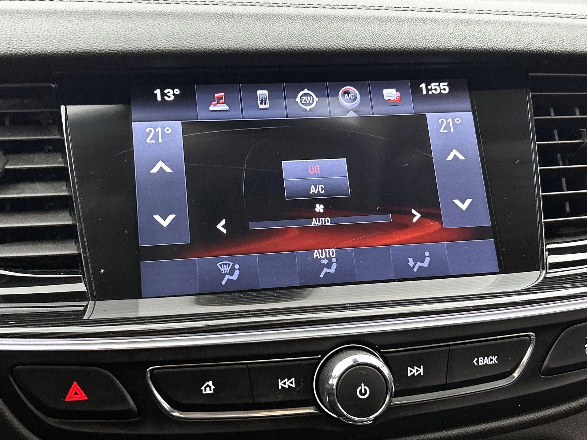 Opel-Insignia-image-23