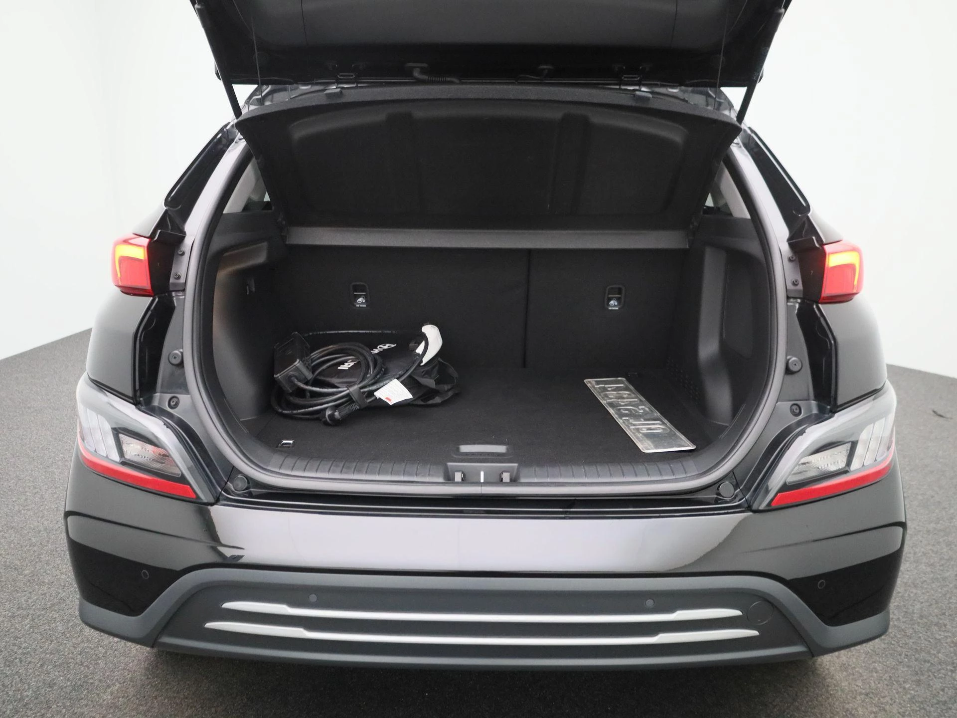 Hyundai-Kona-image-12