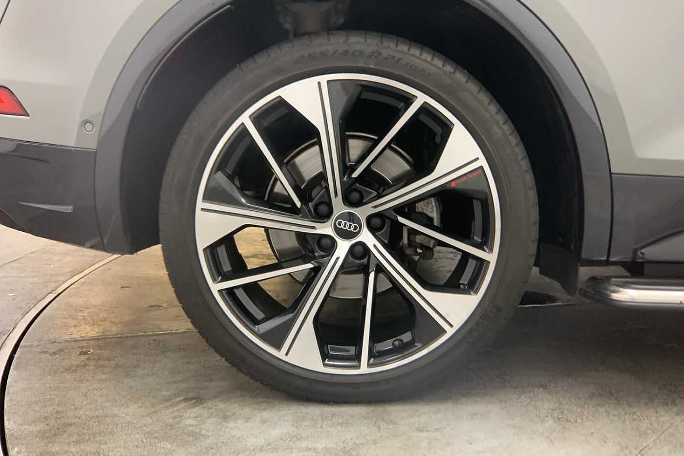 Audi-Q5-image-4