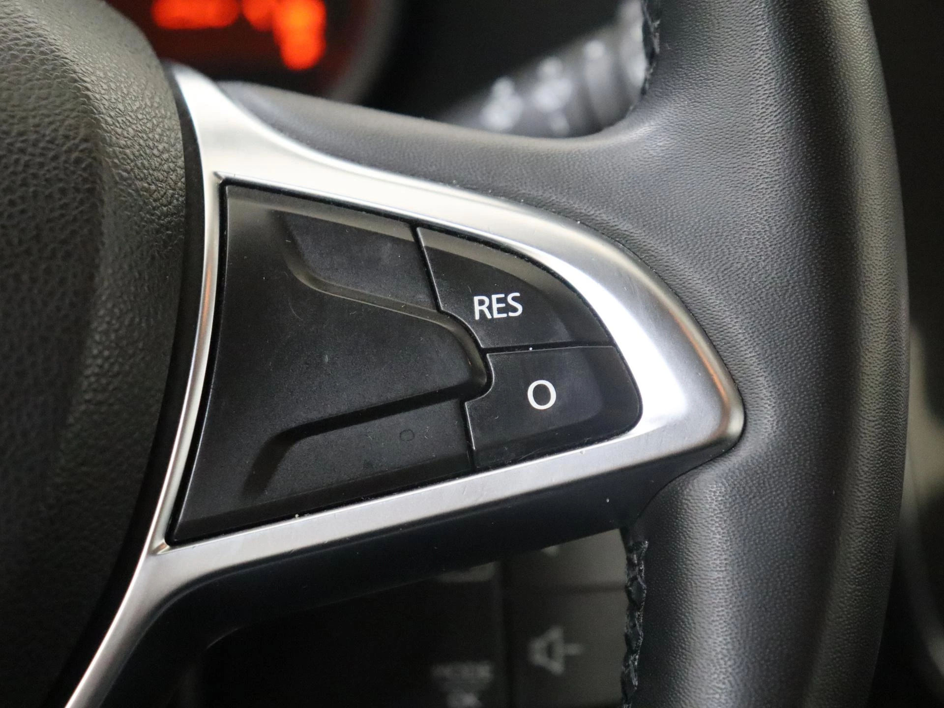 Dacia-Logan-image-13