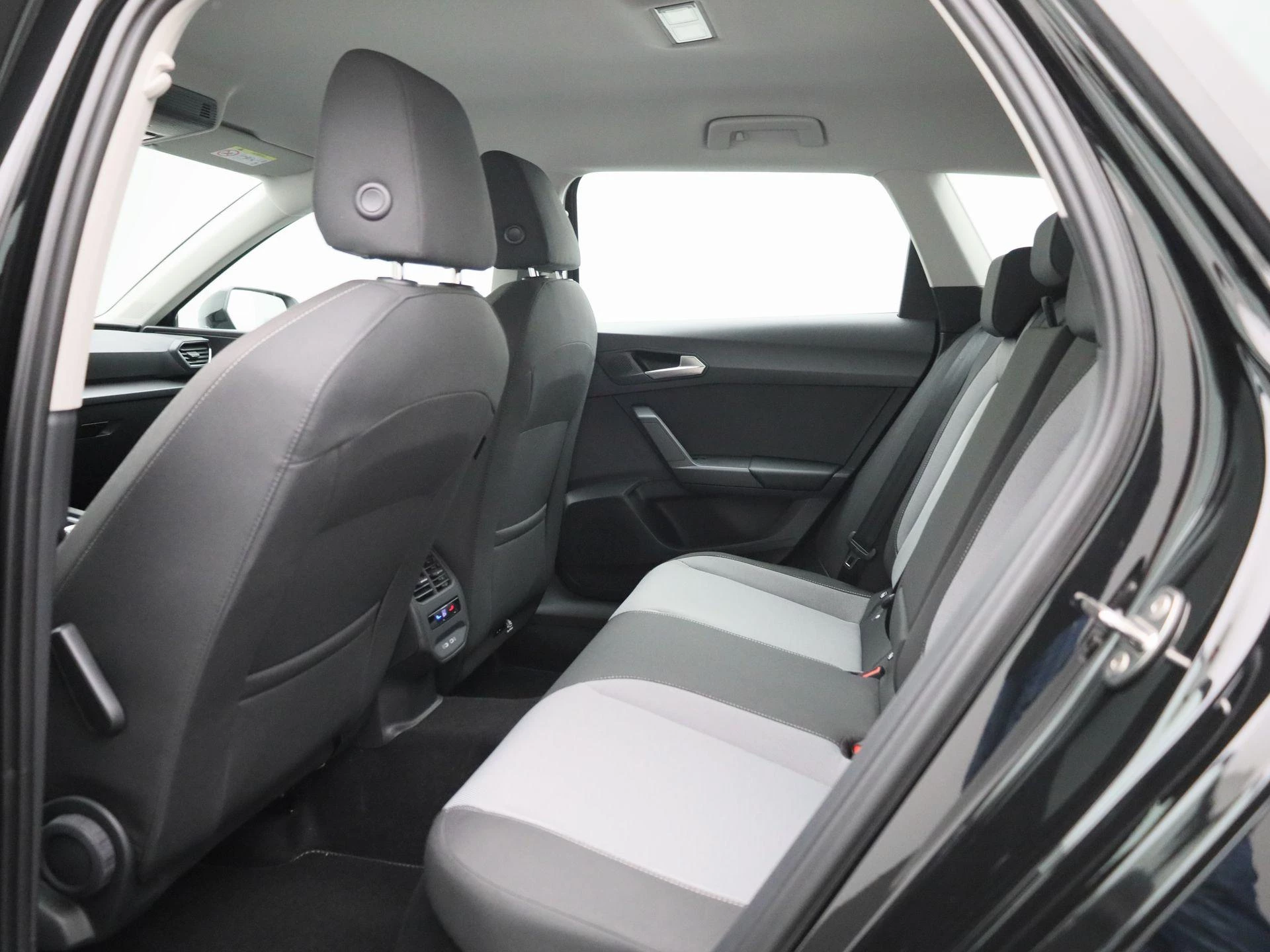 SEAT-Leon-image-9