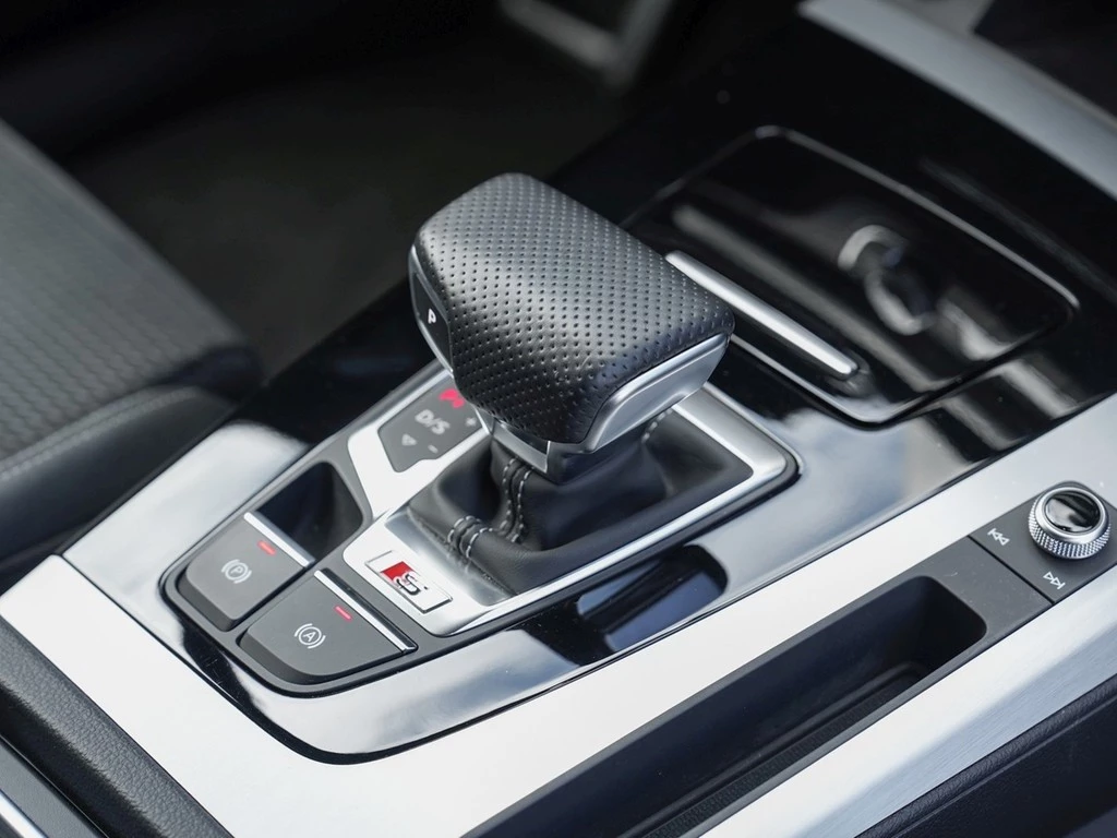 Audi SQ5 Sportback TDI quattro /Navi/MatrixLED/AHK