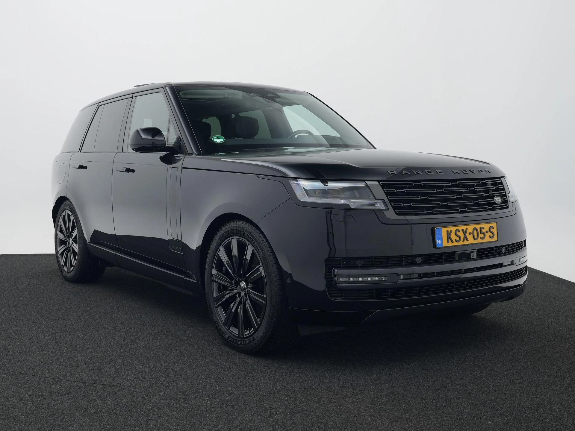 Land Rover-Range Rover-image-13