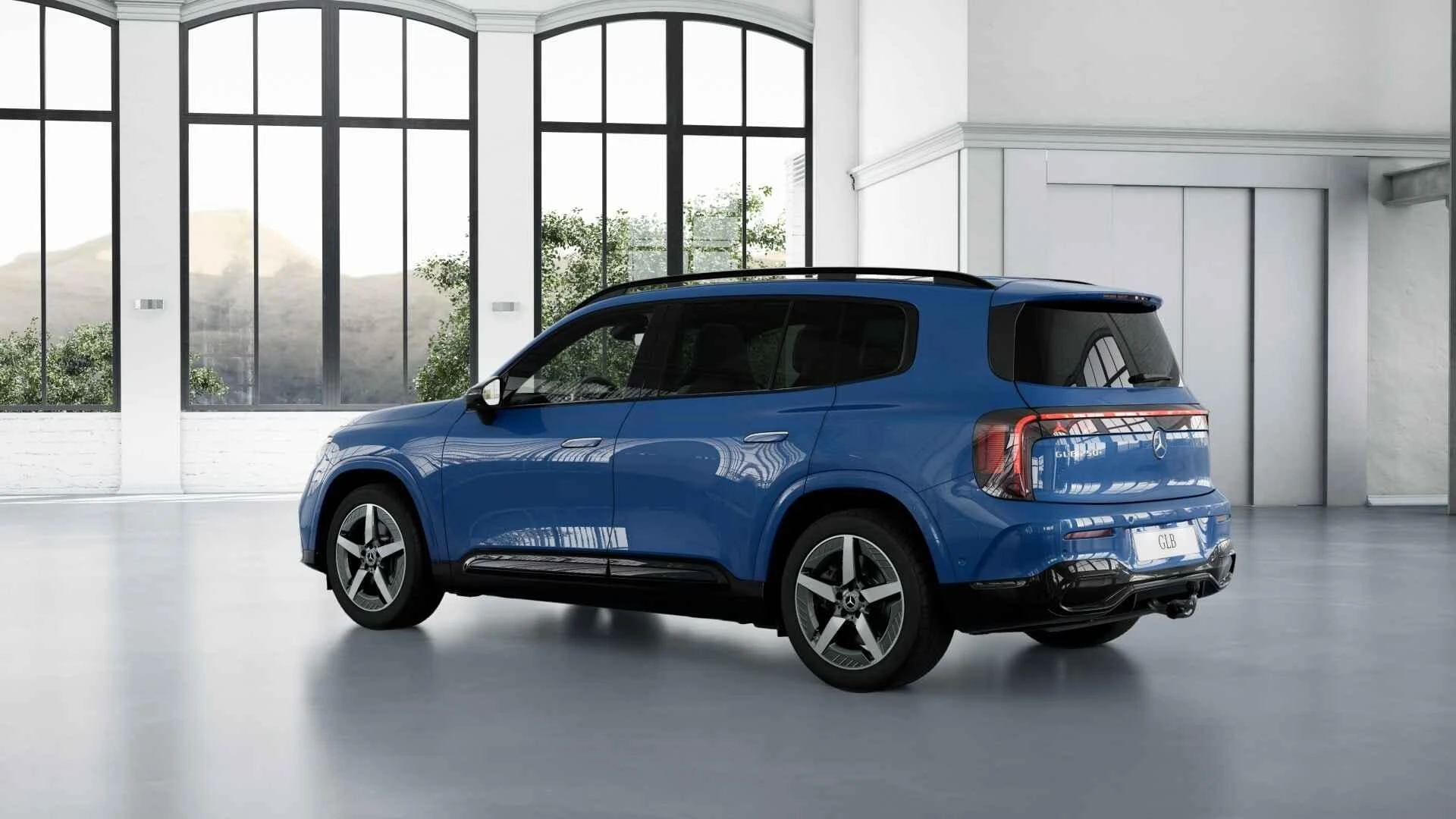 Mercedes-Benz-GLB-image-2