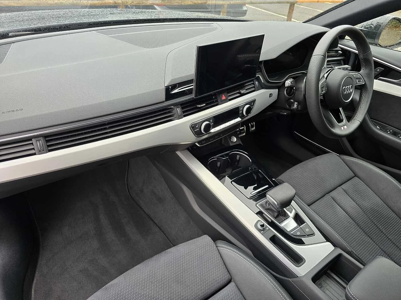 Audi-A4-image-1