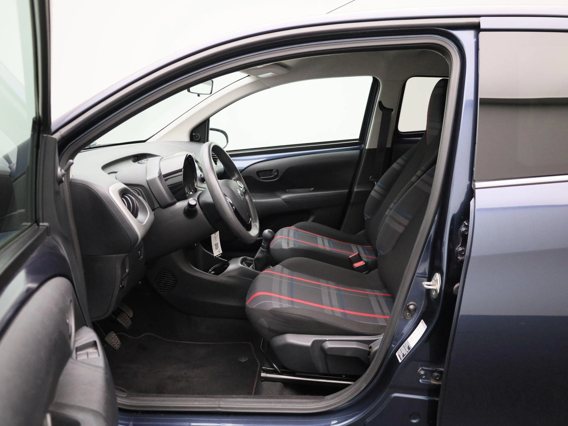 Peugeot-108-image-8