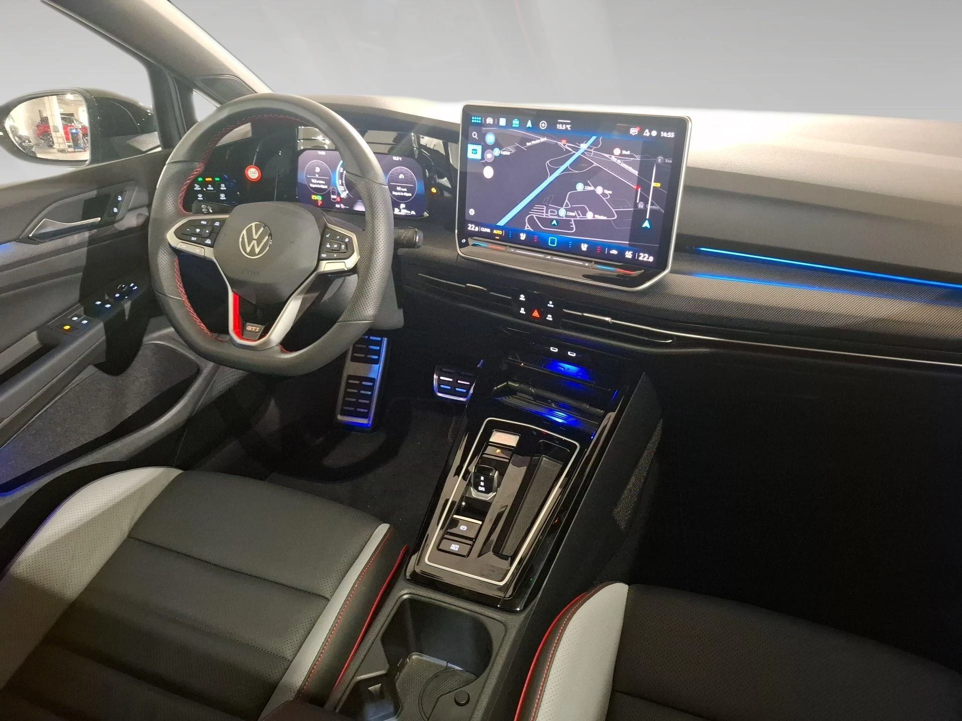 Volkswagen-Golf-image-6