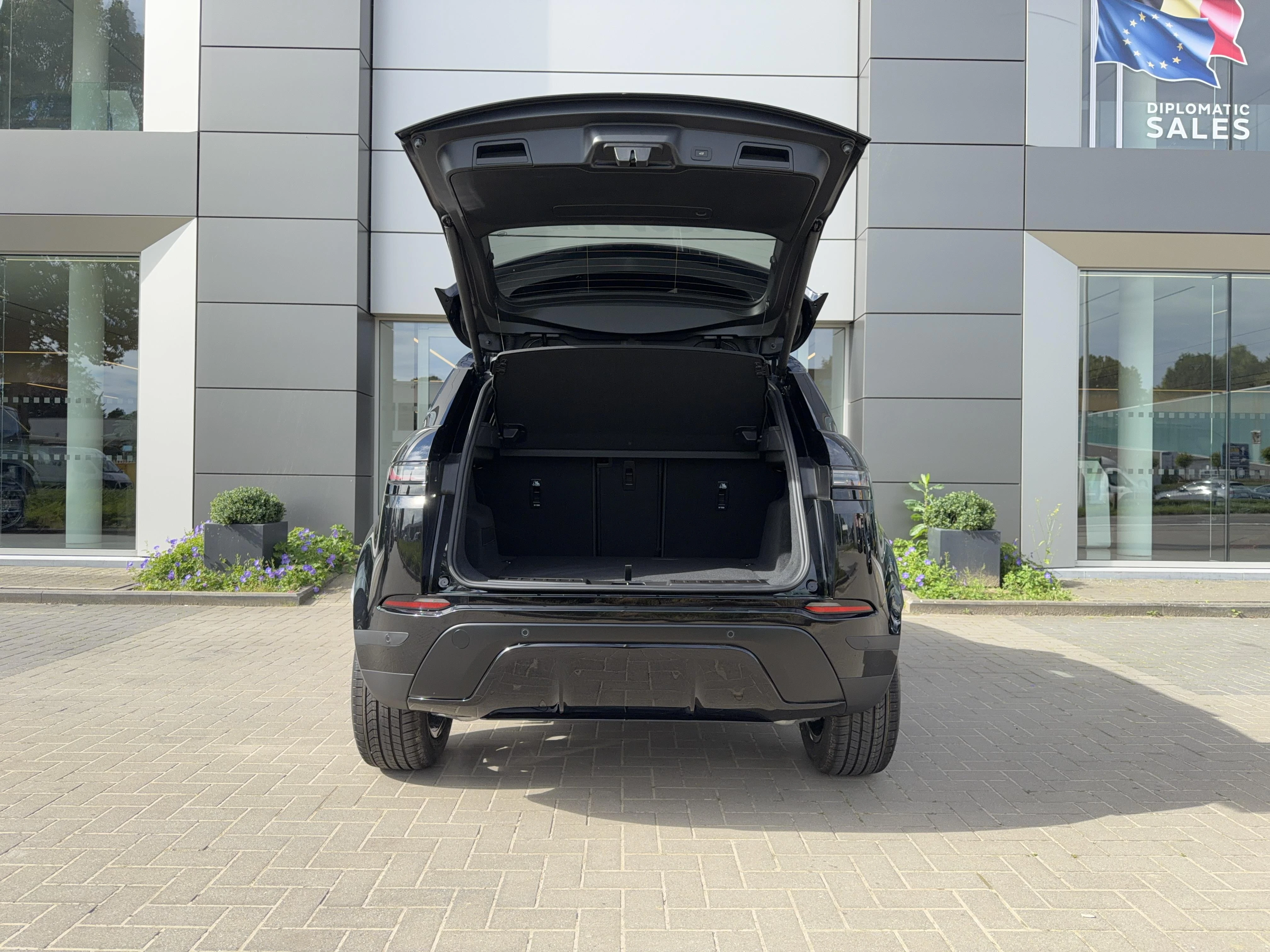 Land Rover-Range Rover Evoque-image-7