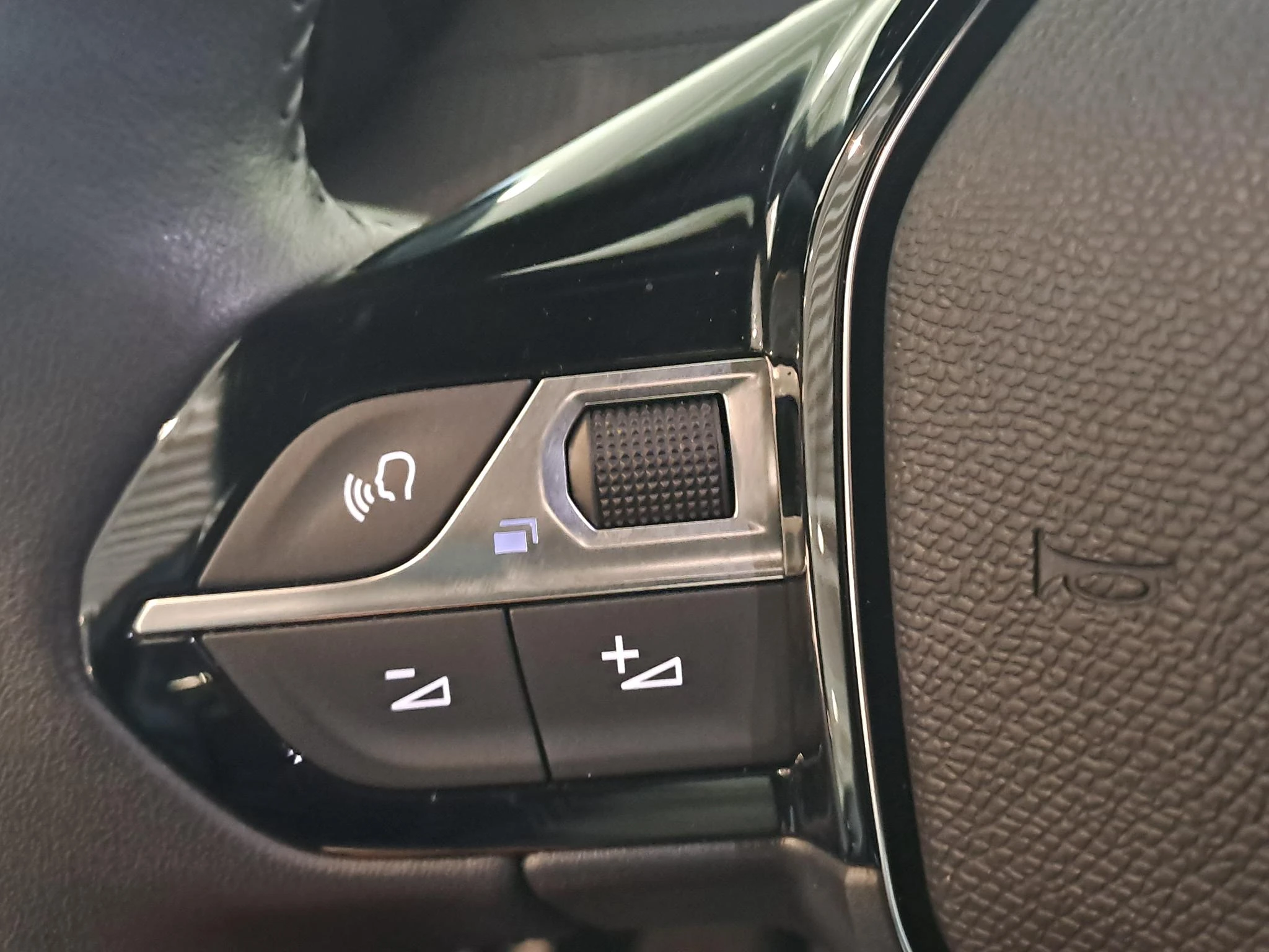 Peugeot-2008-image-15