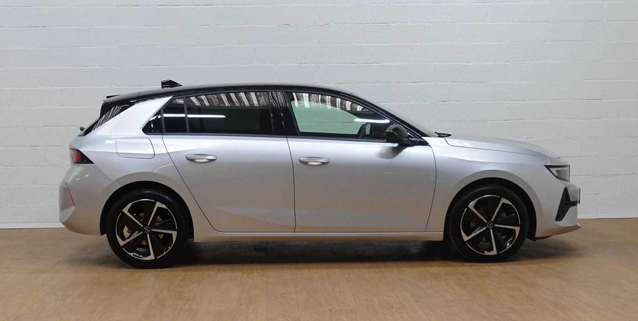 Opel-Astra-image-8