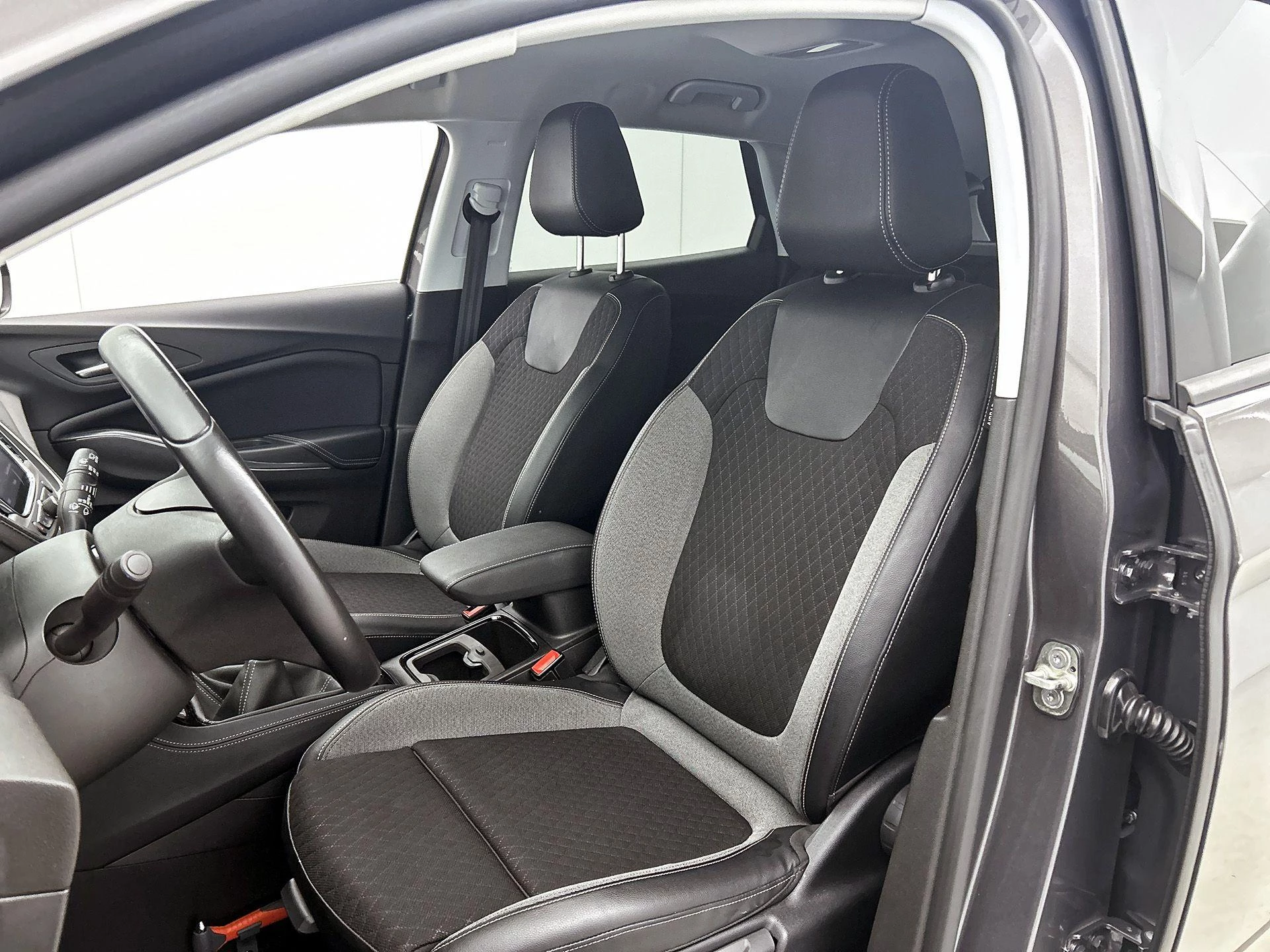 Opel-Grandland X-image-31