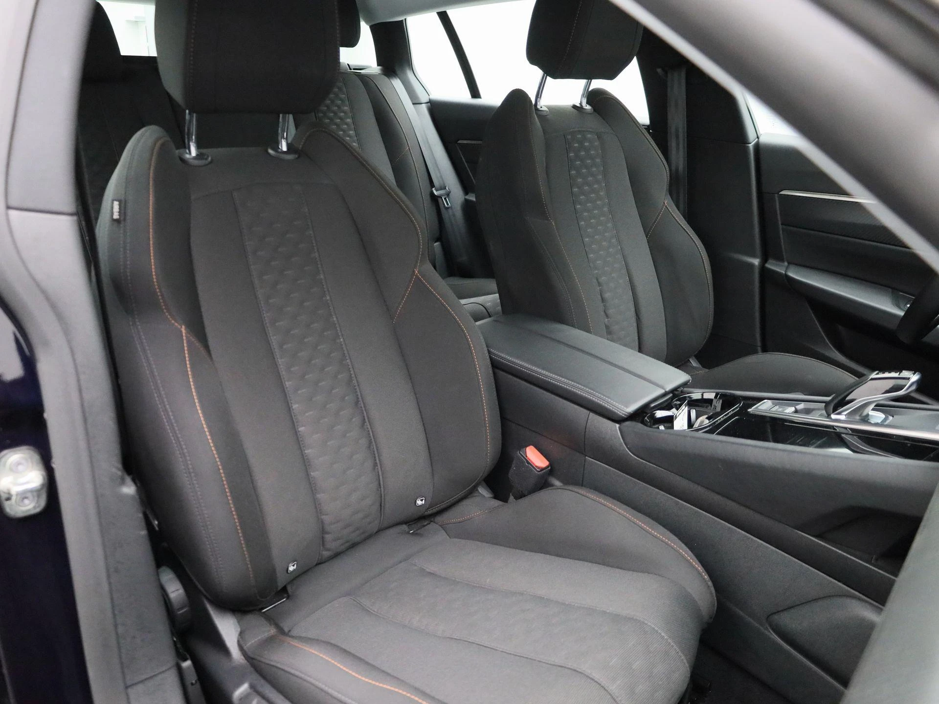 Peugeot-508-image-35
