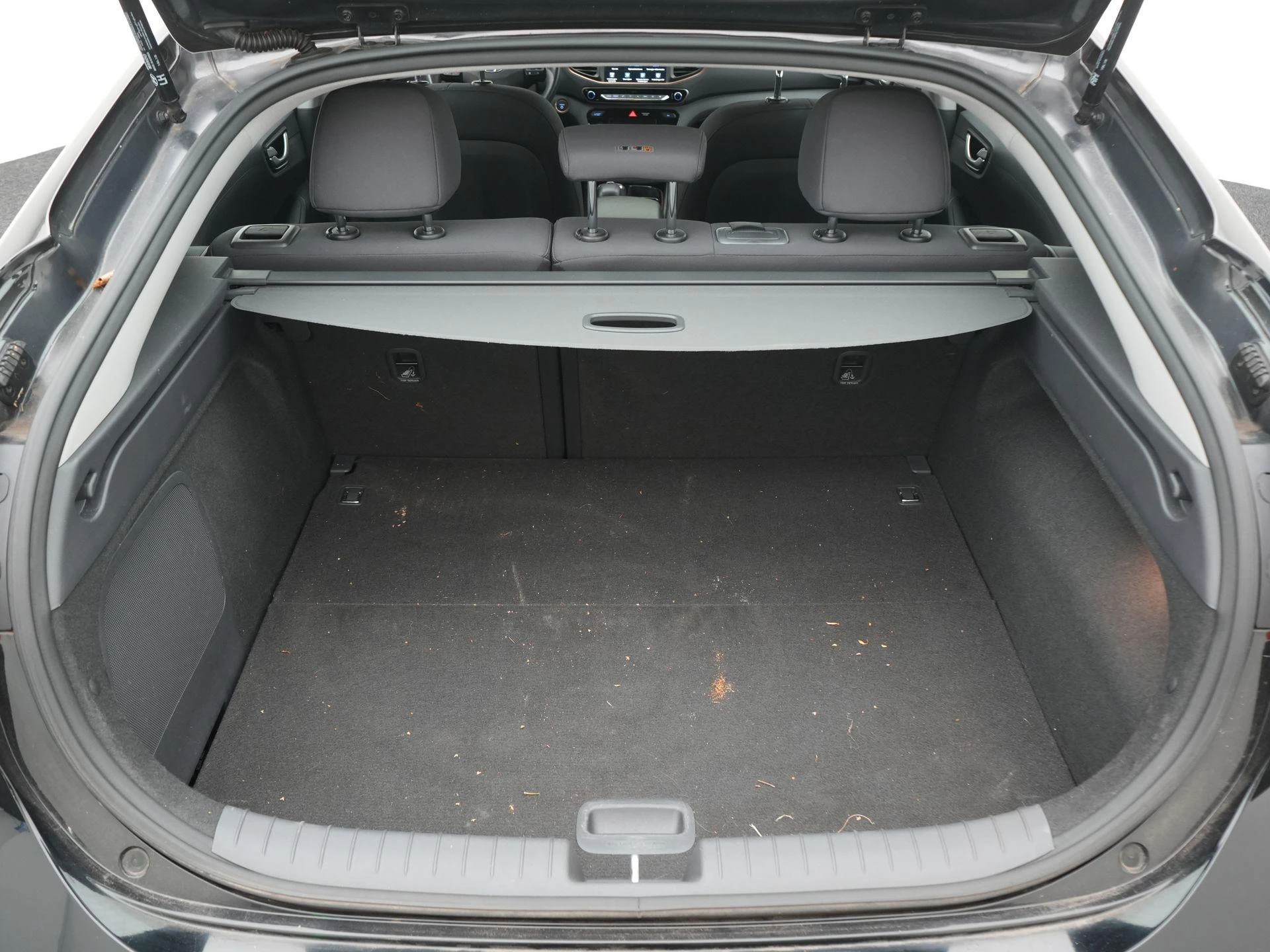 Hyundai-IONIQ-image-33