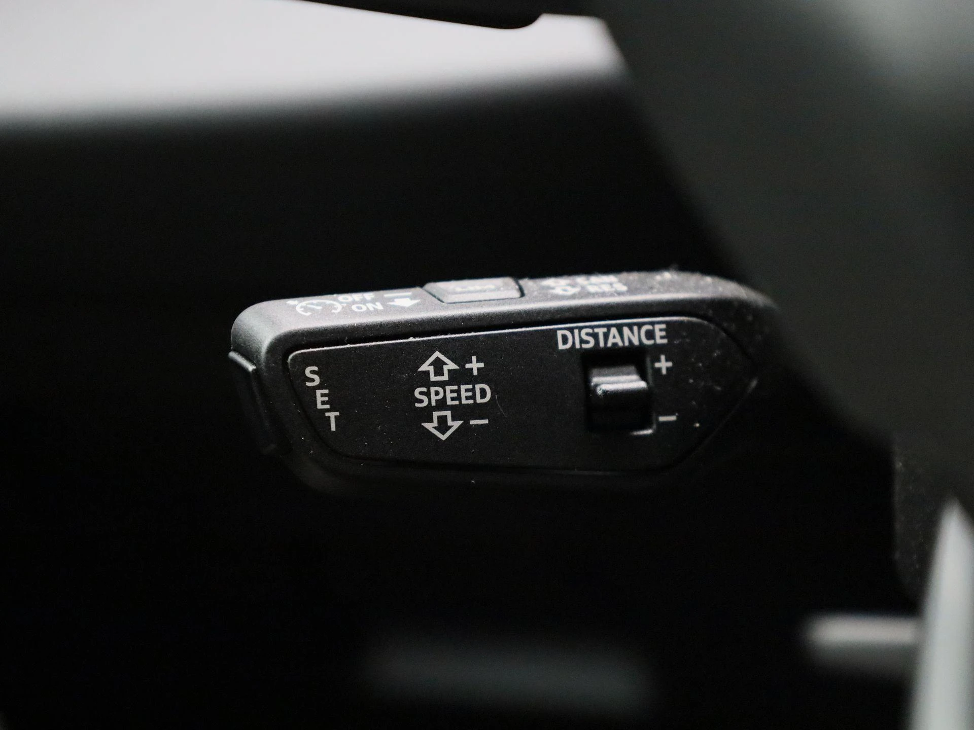 Audi A5 Avant 2.0 e-hybrid quattro S edition Competition