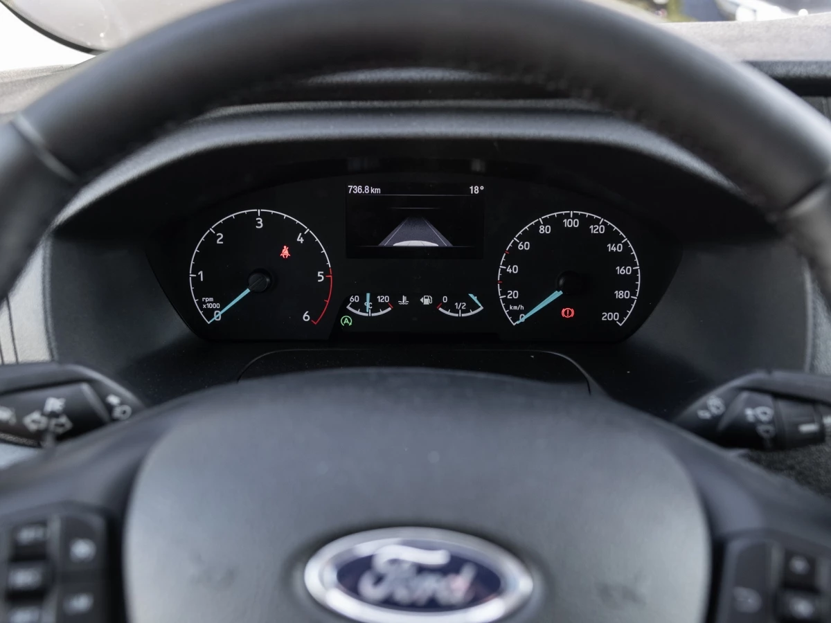 Ford-Transit-image-9
