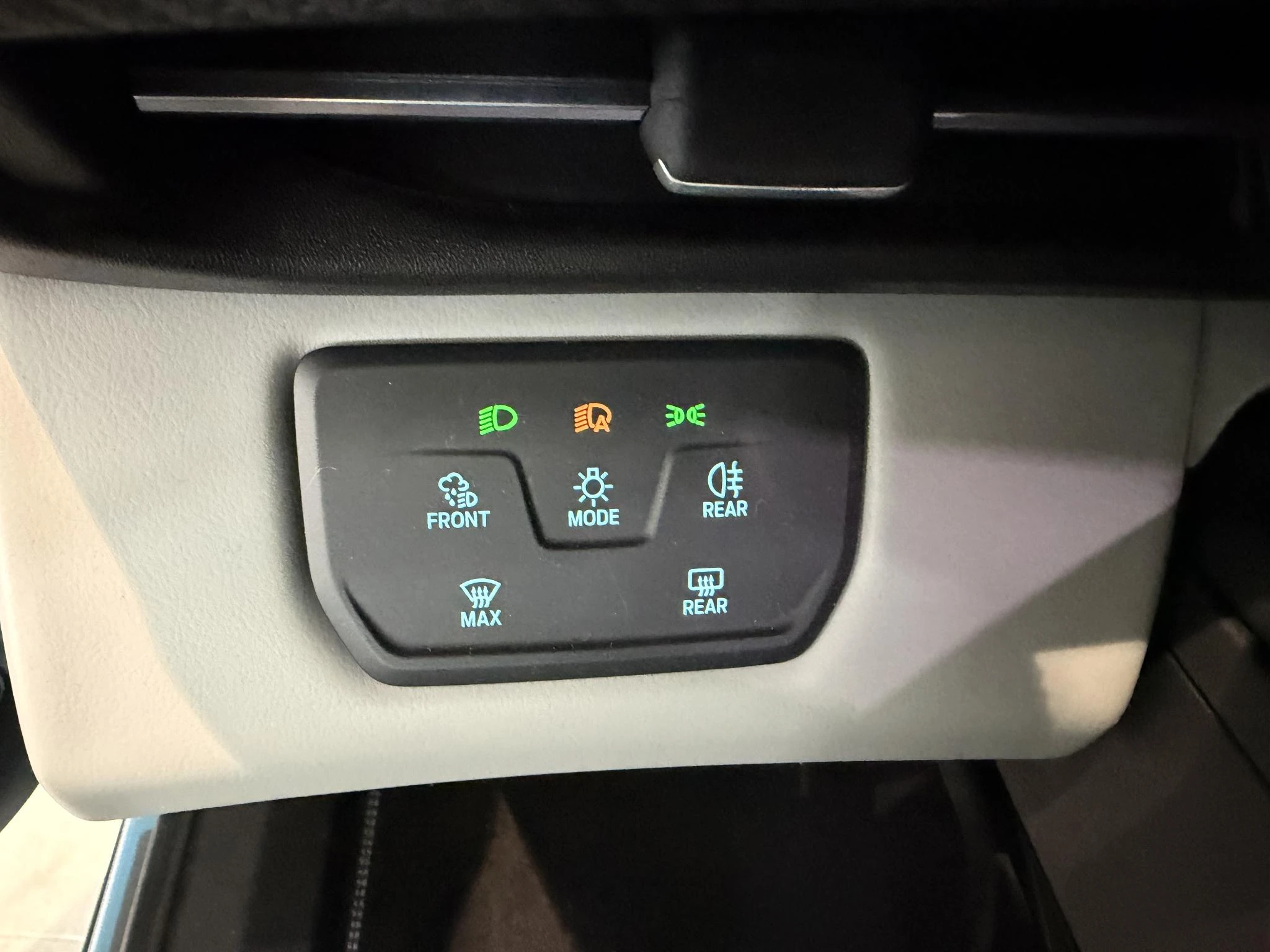 Ford-Explorer-image-19
