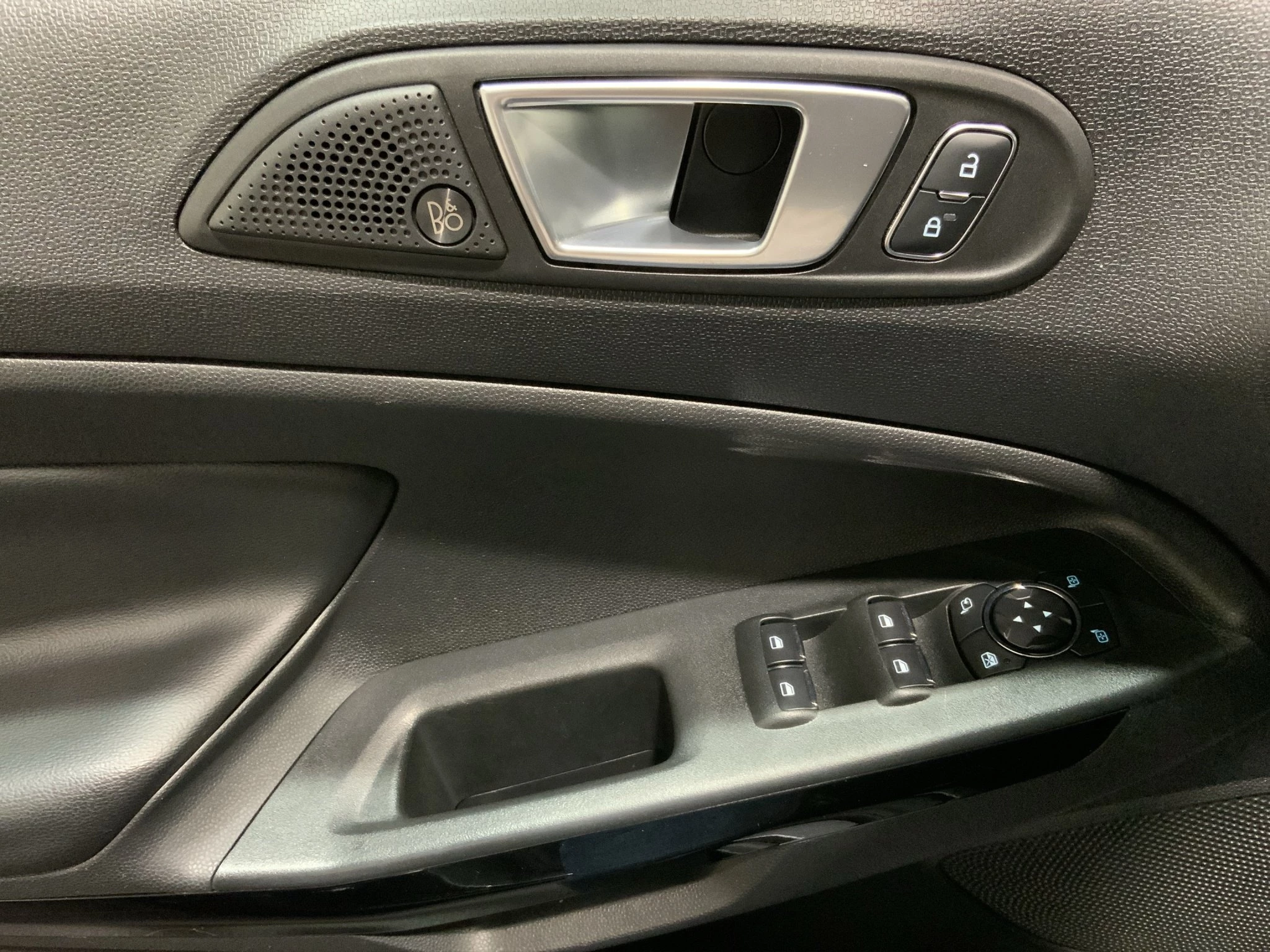 Ford EcoSport Titanium | GJR | LED | B&O | RFK | PDC