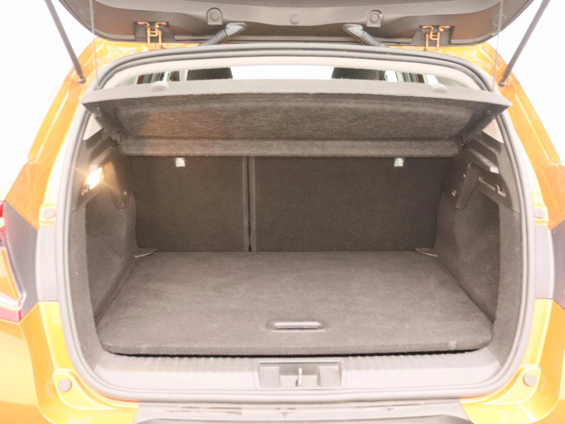 Renault-Captur-image-12