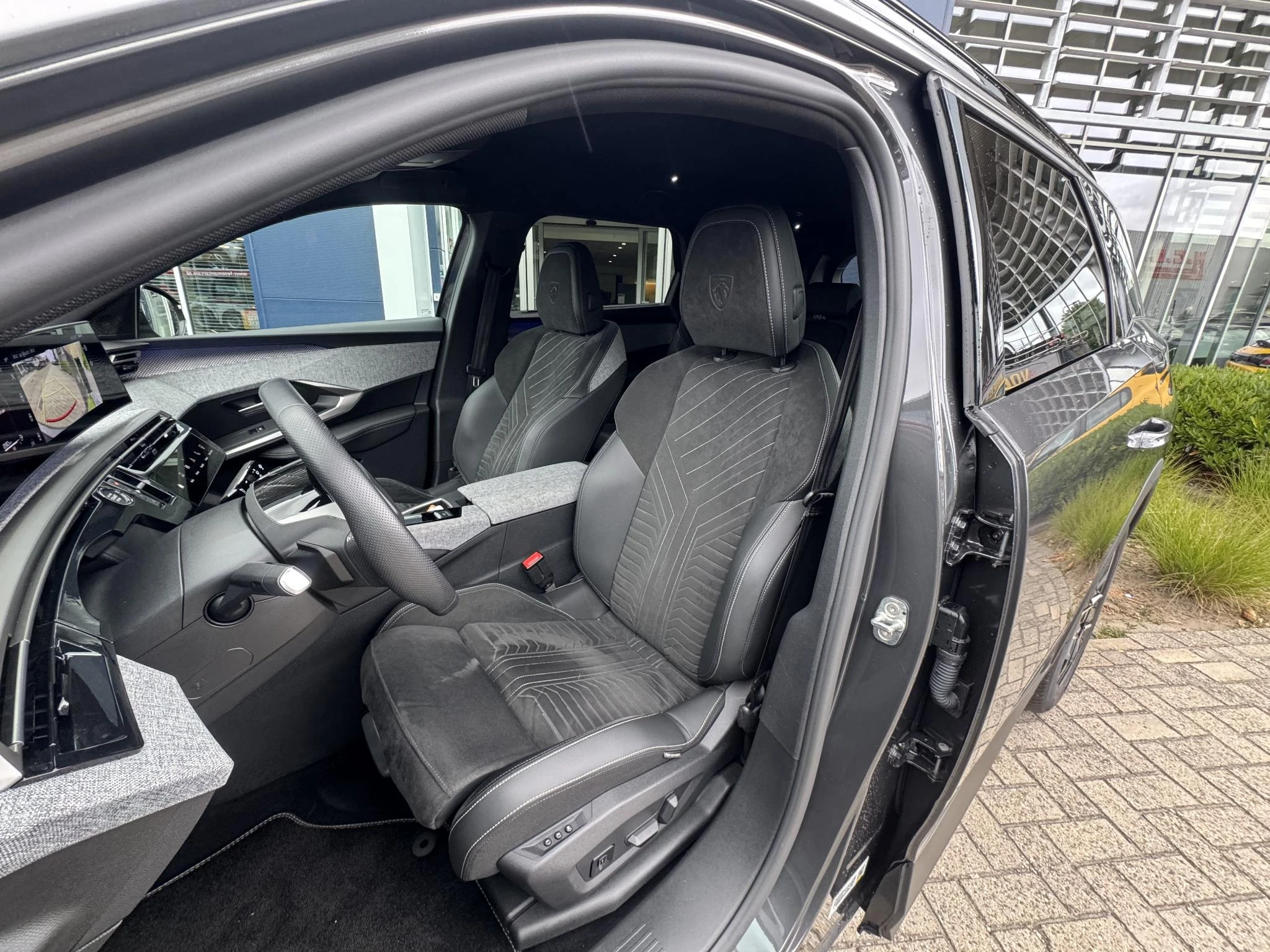 Peugeot-5008-image-15