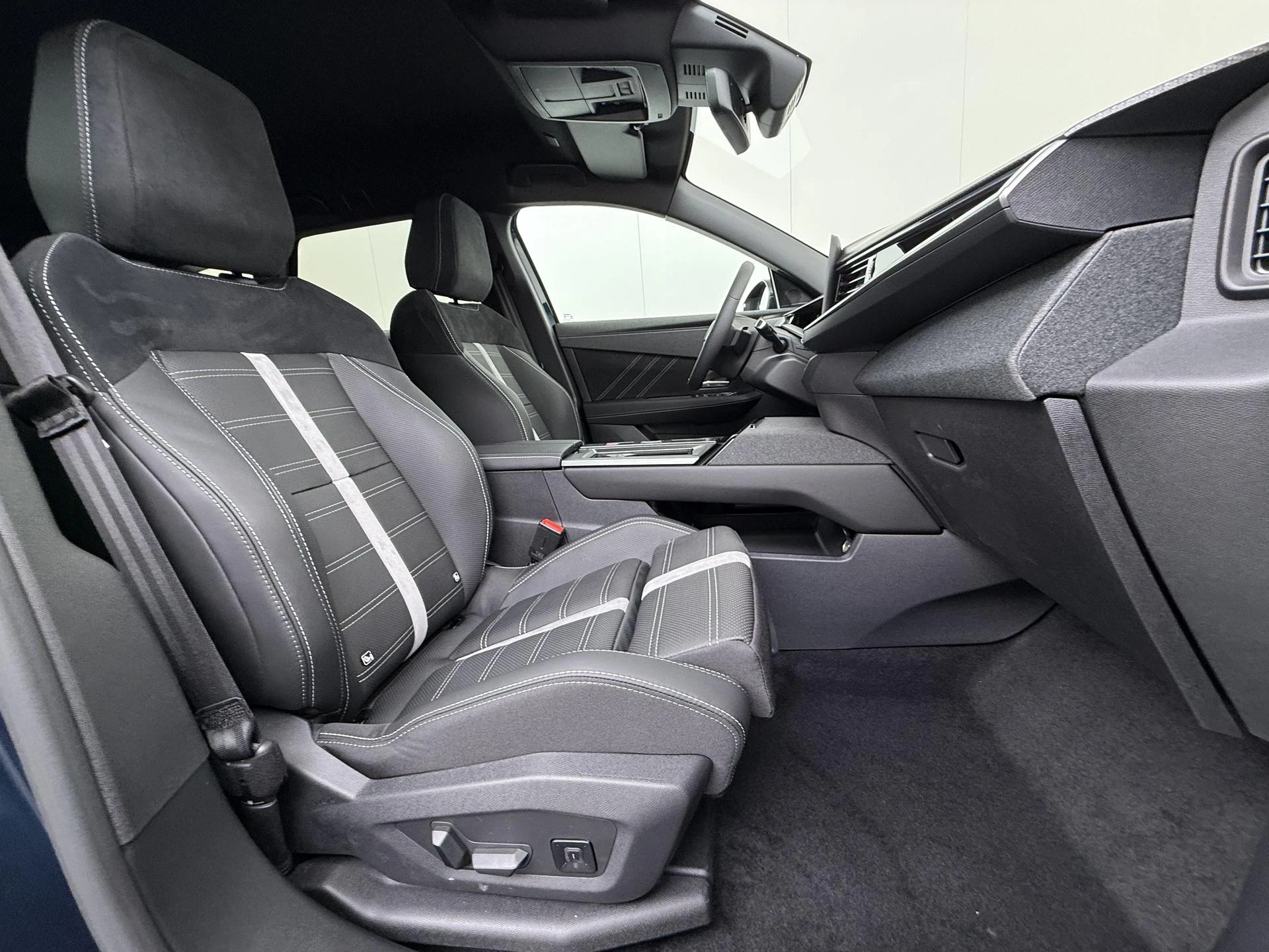 Opel-Grandland-image-34