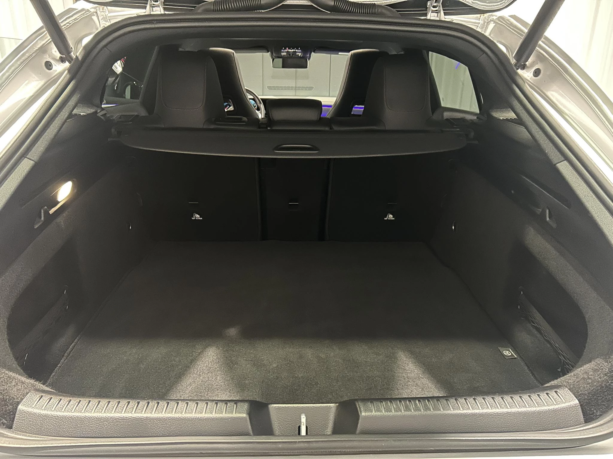 Mercedes-Benz CLA 250 AMG Line Shooting Brake + 224 PK + PANO DAK + MULTIBEAM LED + CAMERA +