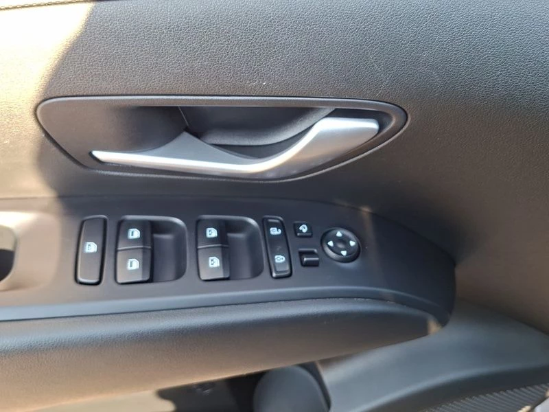 Hyundai TUSCON 1.6 T-GDI TREND LED KAMERA LM TEMPOMAT TrendNX4 TUSCON 1.6 T-GDI TREND LED KAMERA LM TEMPOMAT Trend