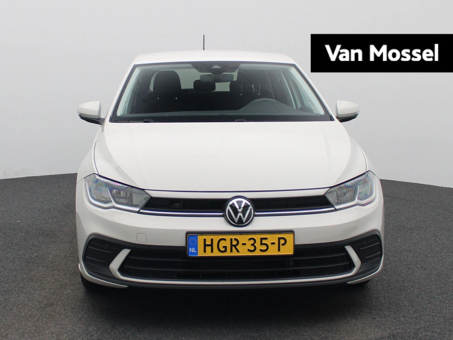 Volkswagen-Polo-image-0