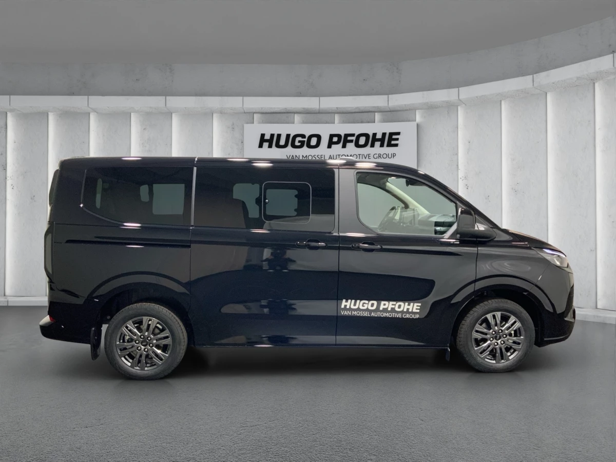 Ford-Tourneo Custom-image-2