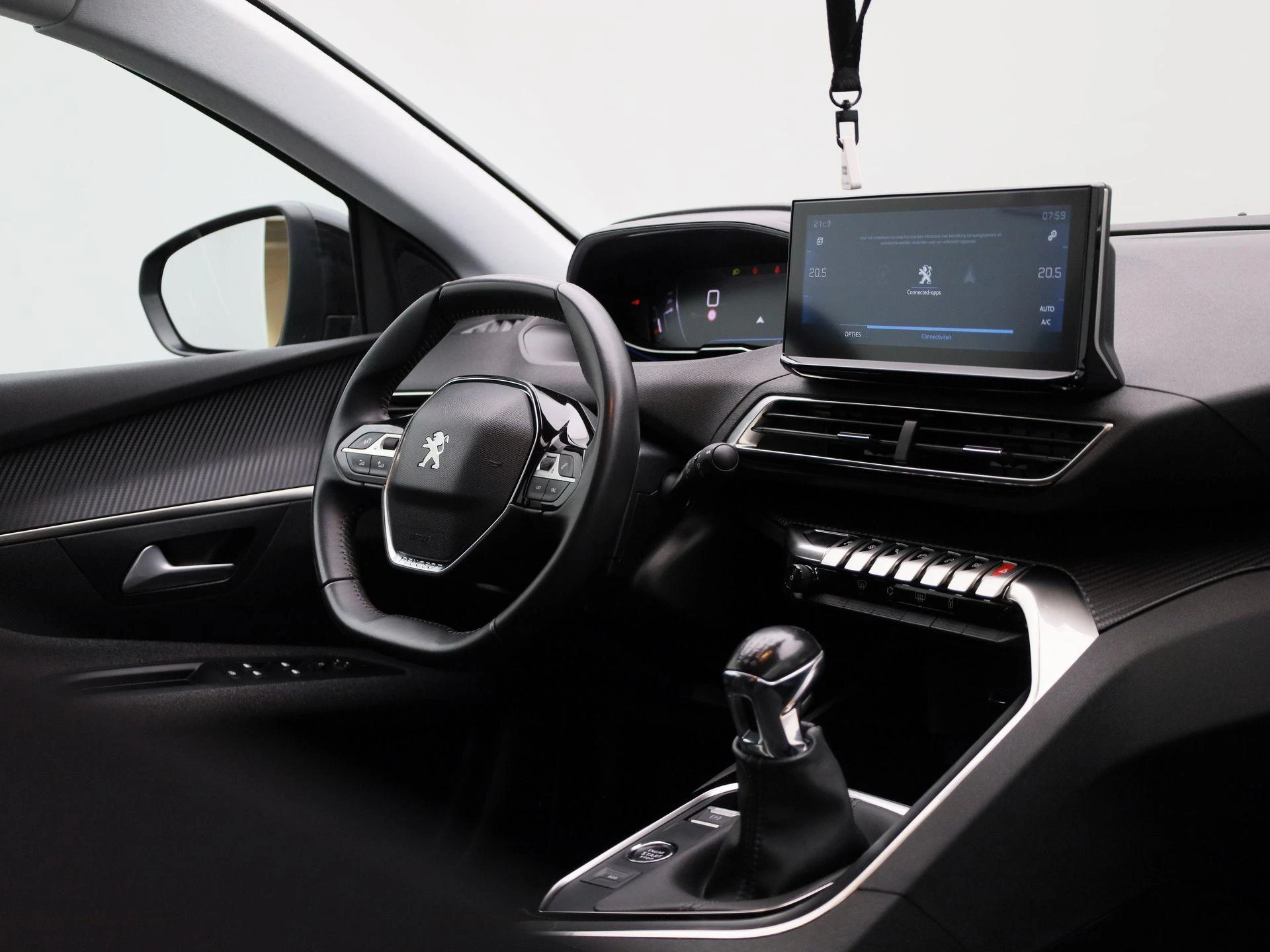 Peugeot-3008-image-32