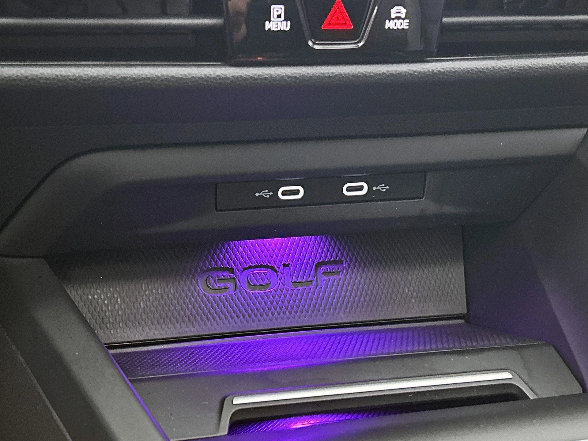 Volkswagen-Golf-image-38