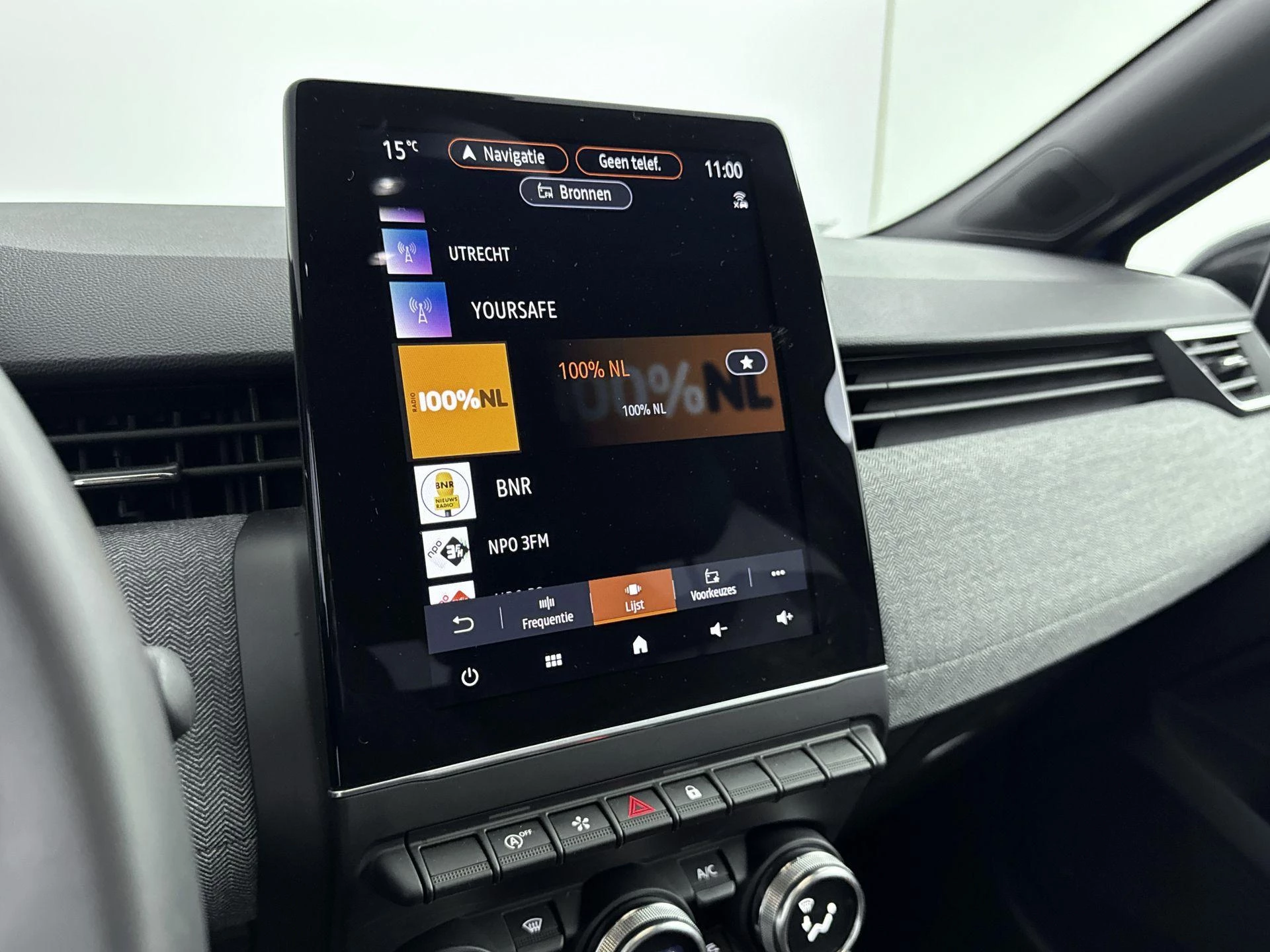 Renault-Clio-image-20