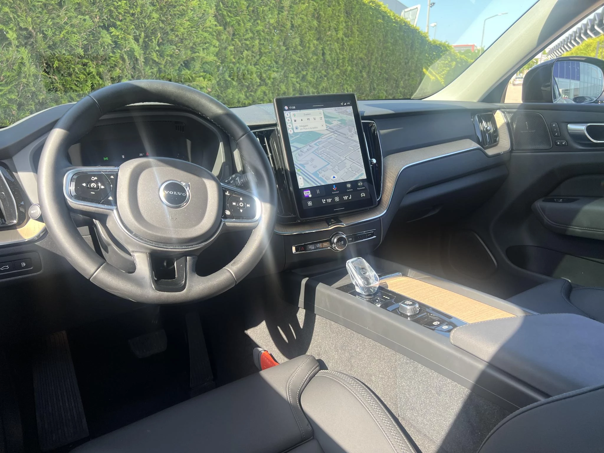 Volvo-XC60-image-19