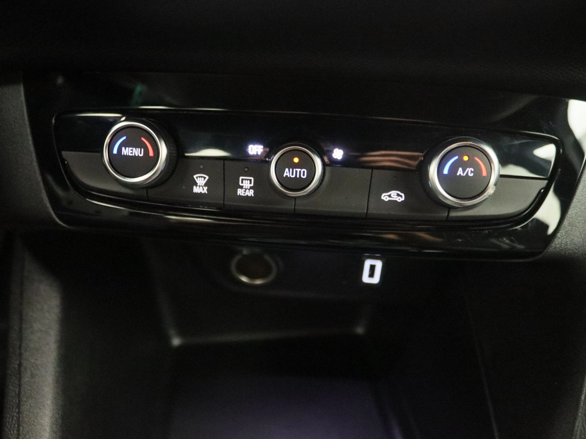 Opel-Corsa-image-8