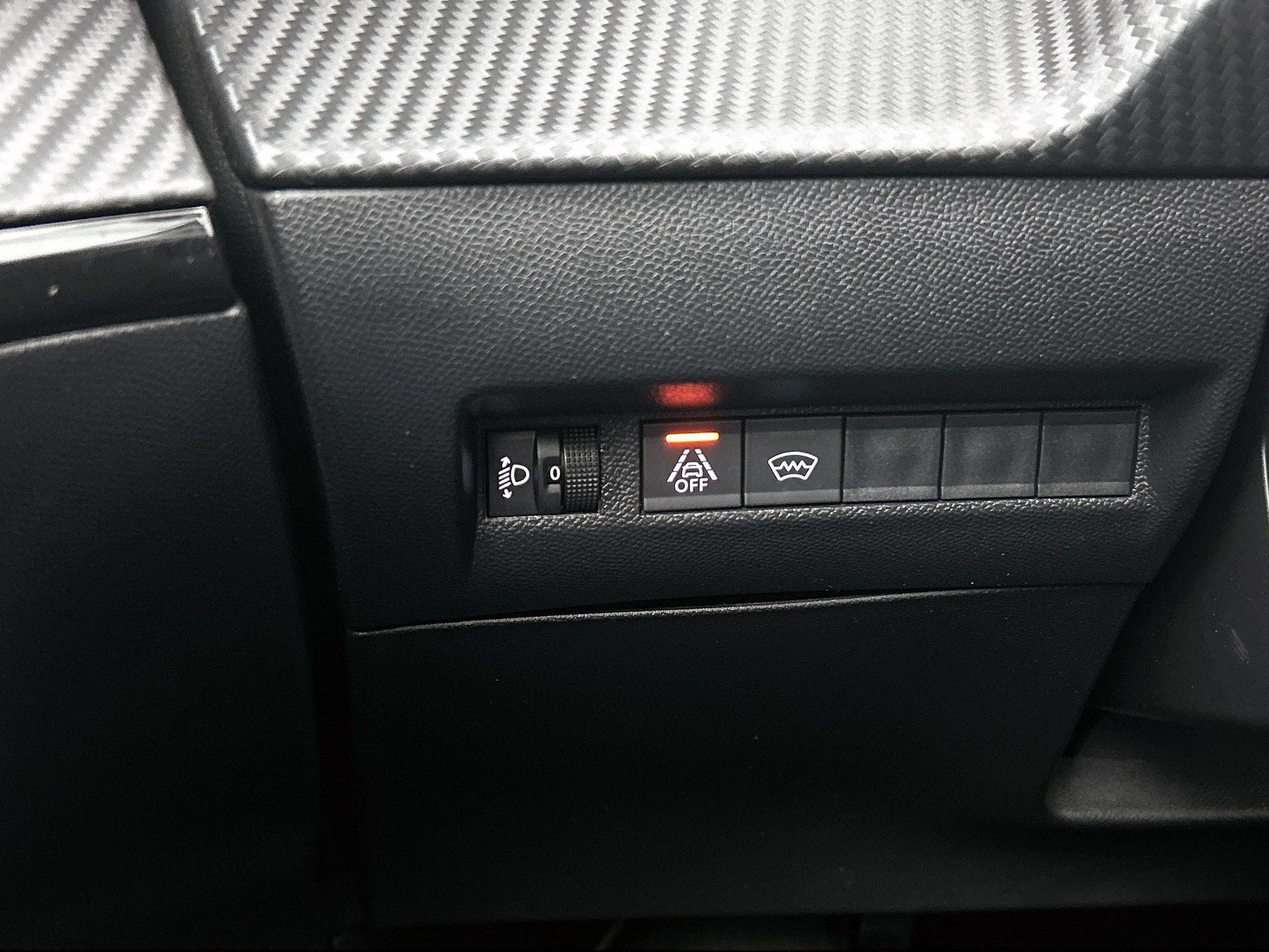 Peugeot-2008-image-23