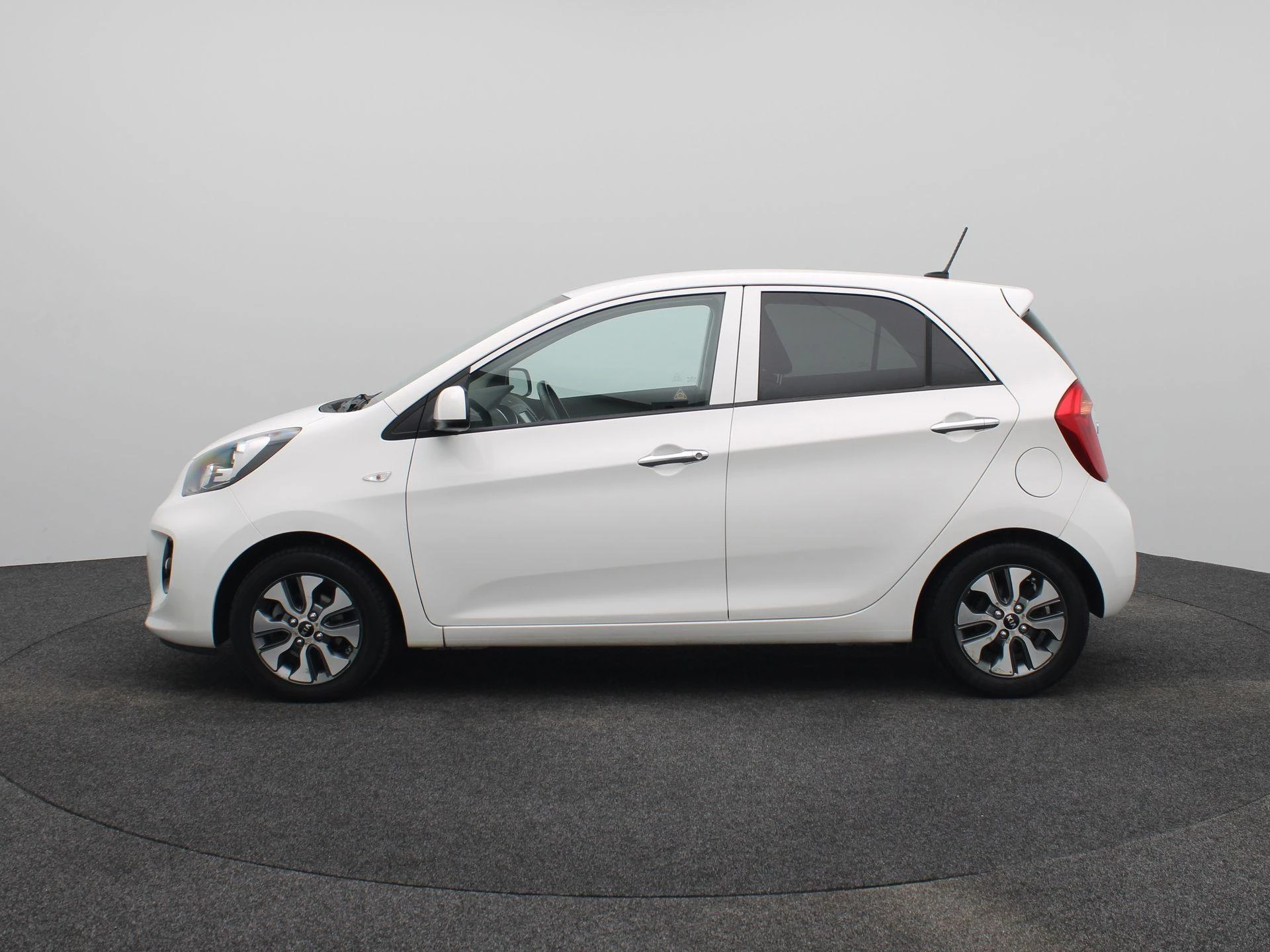 Kia Picanto 1.0 CVVT ComfortPlusLine Navigator |