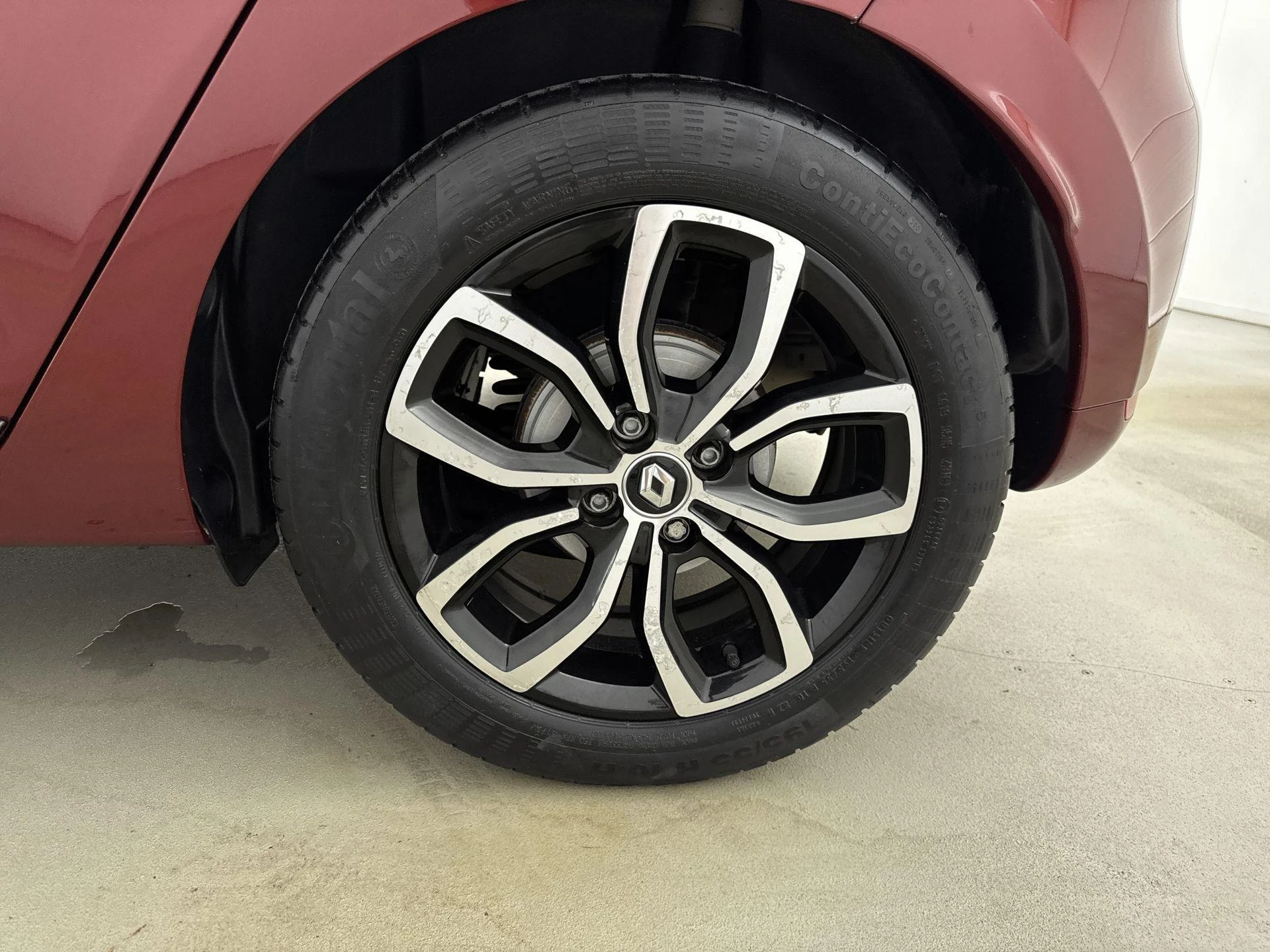 Renault-Clio-image-25