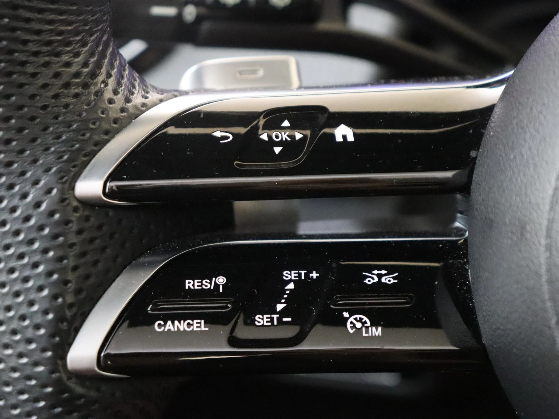Mercedes-Benz EQE SUV 350+ AMG Line 96 kWh