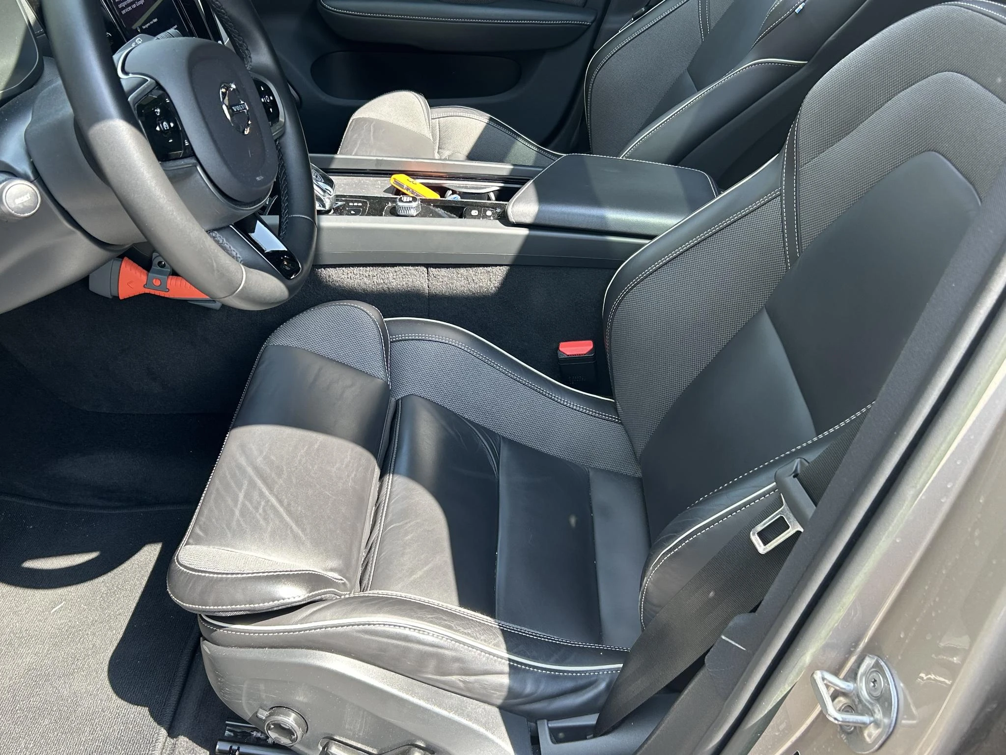 Volvo V60 2.0 B4 Ultimate Dark