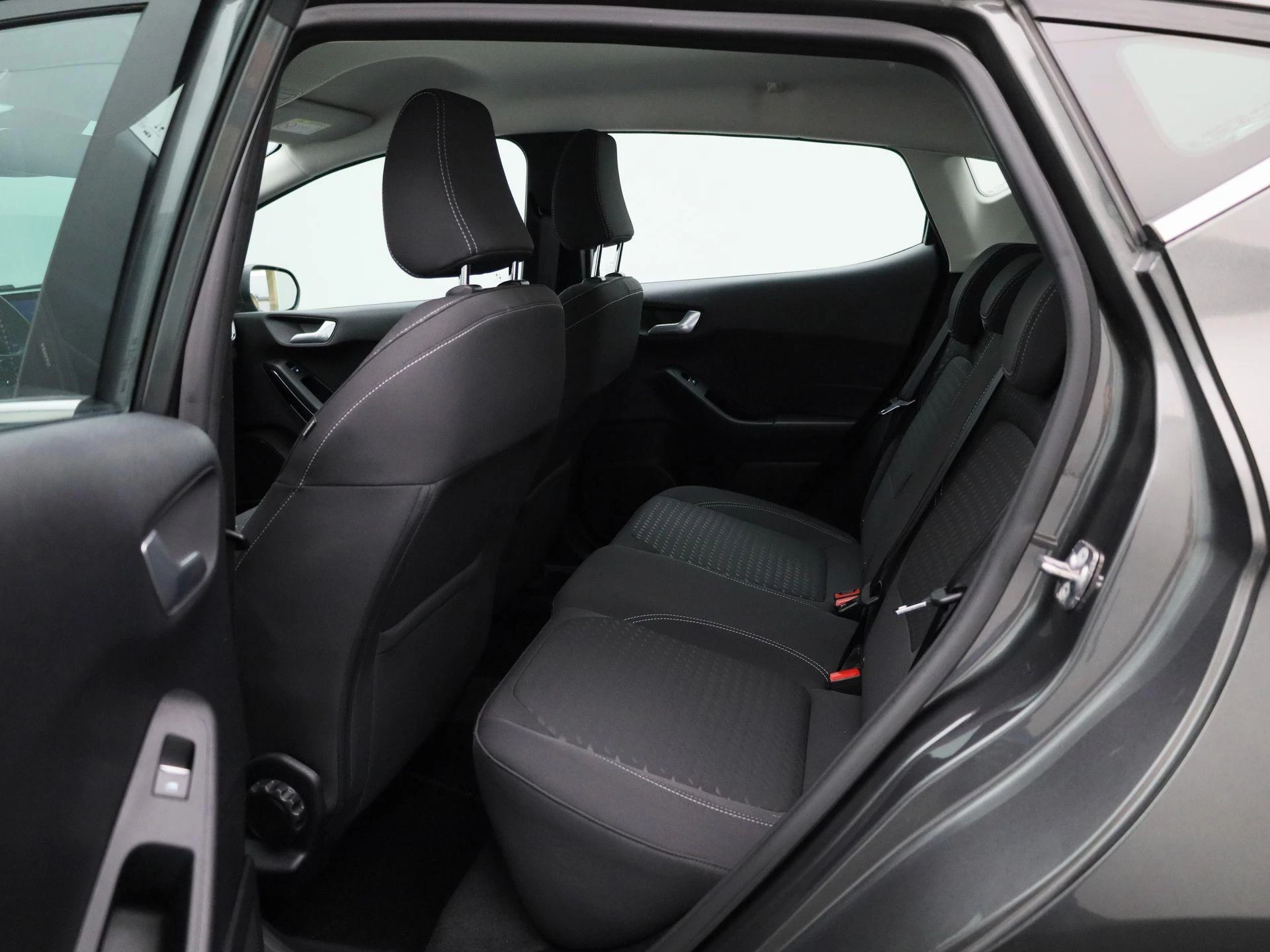 Ford-Fiesta-image-9