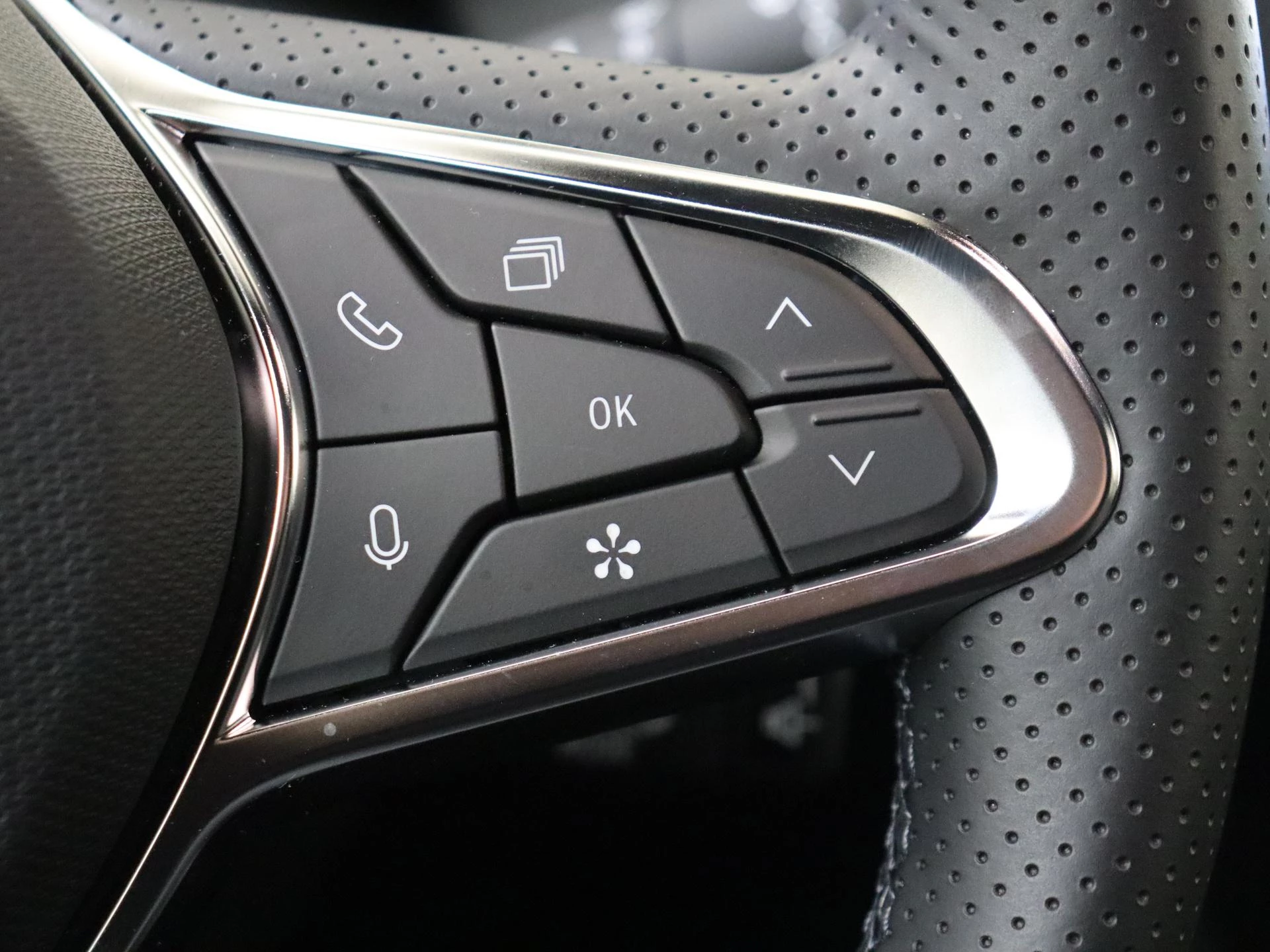 Renault-Captur-image-17