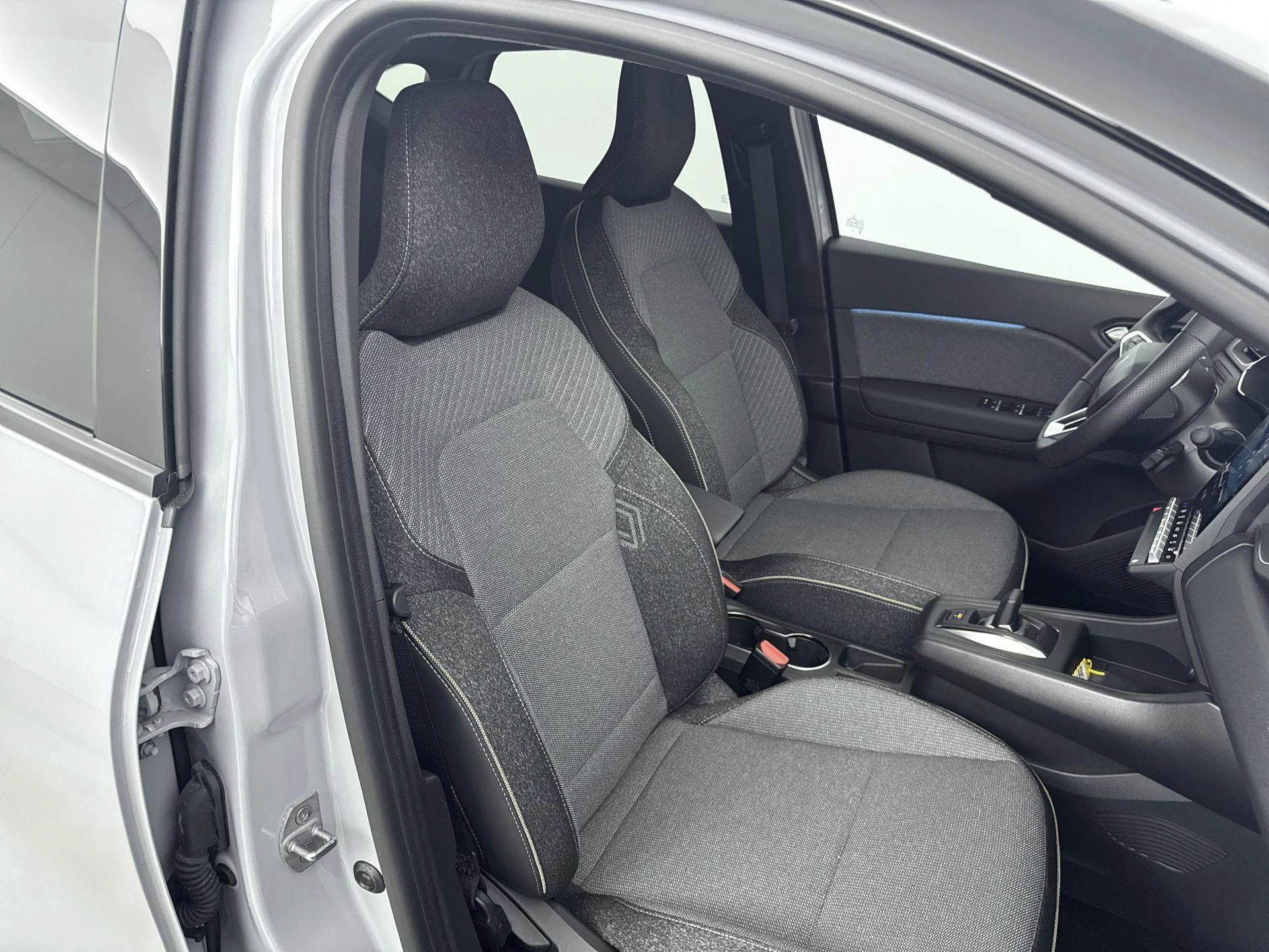 Renault-Captur-image-26