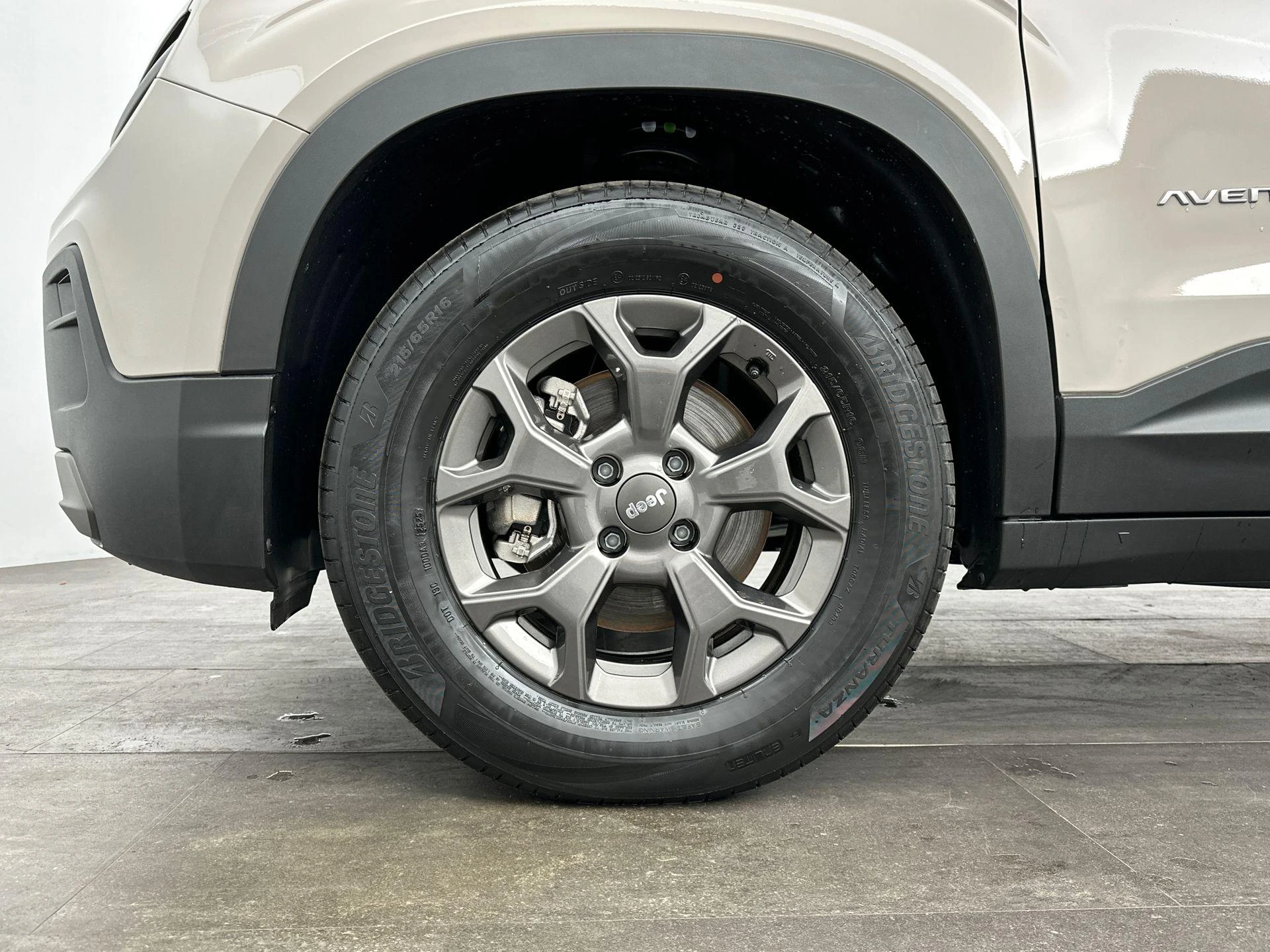 Jeep-Avenger-image-23