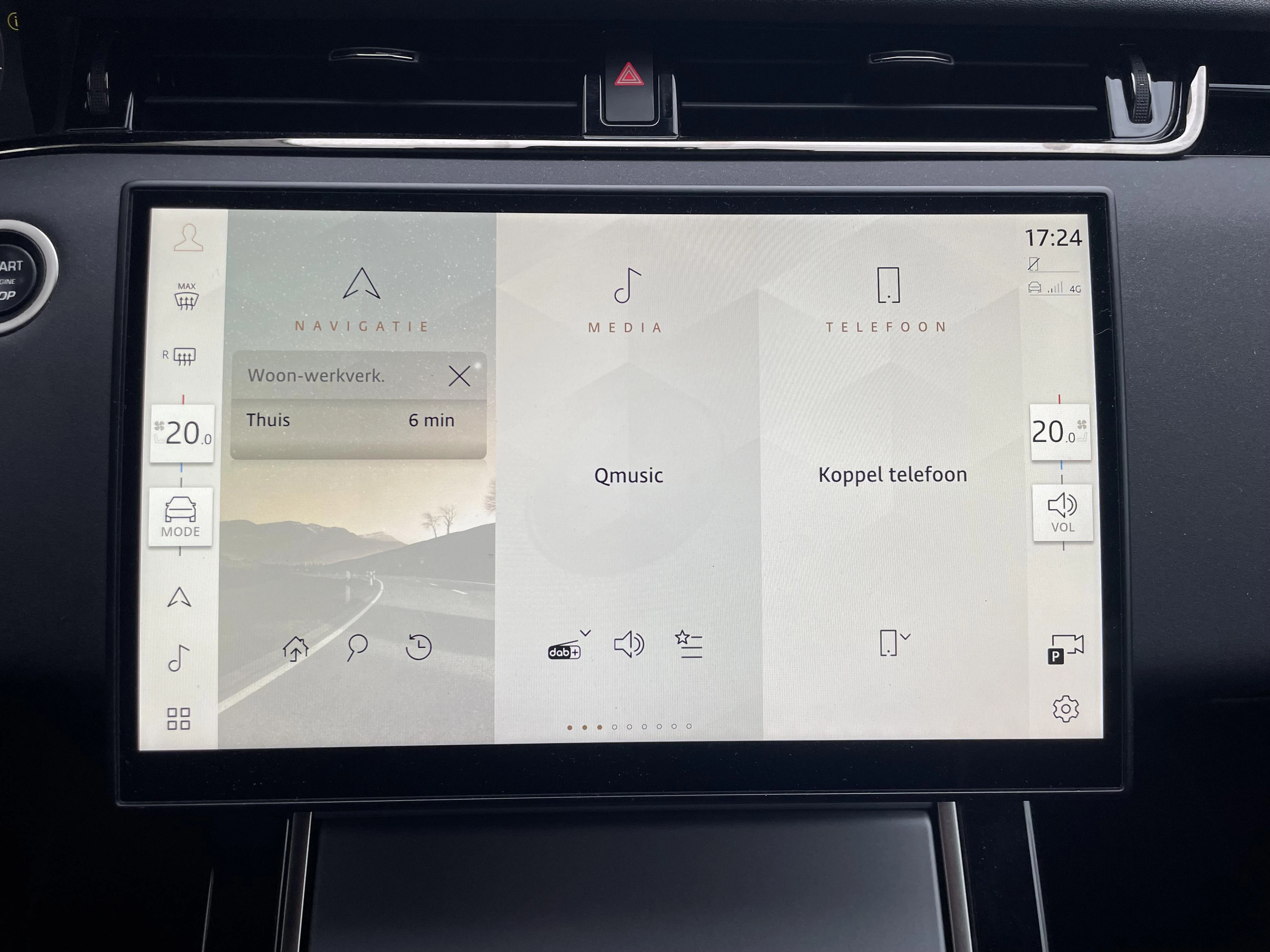 Land Rover Range Rover Evoque P300e S AWD Auto