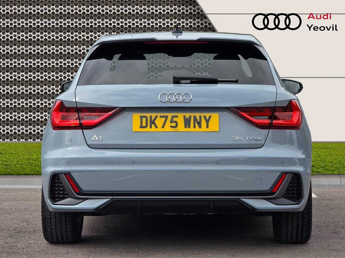 Audi-A1 Sportback-image-11
