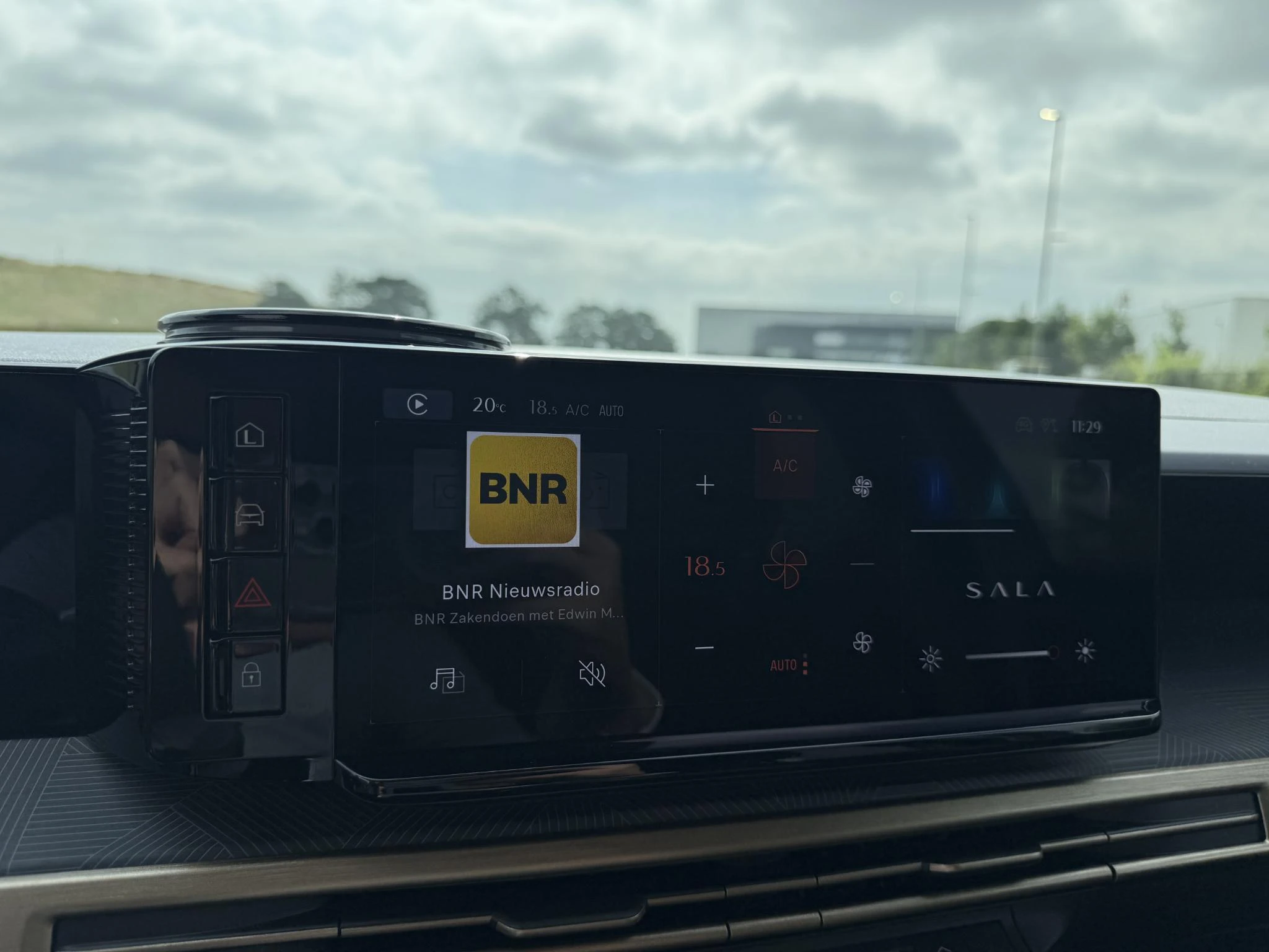 Lancia Ypsilon 54 kWh