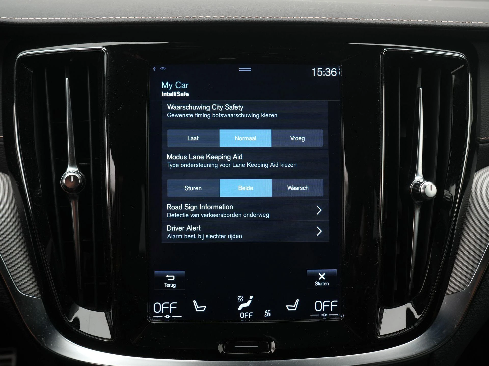 Volvo-V60-image-23